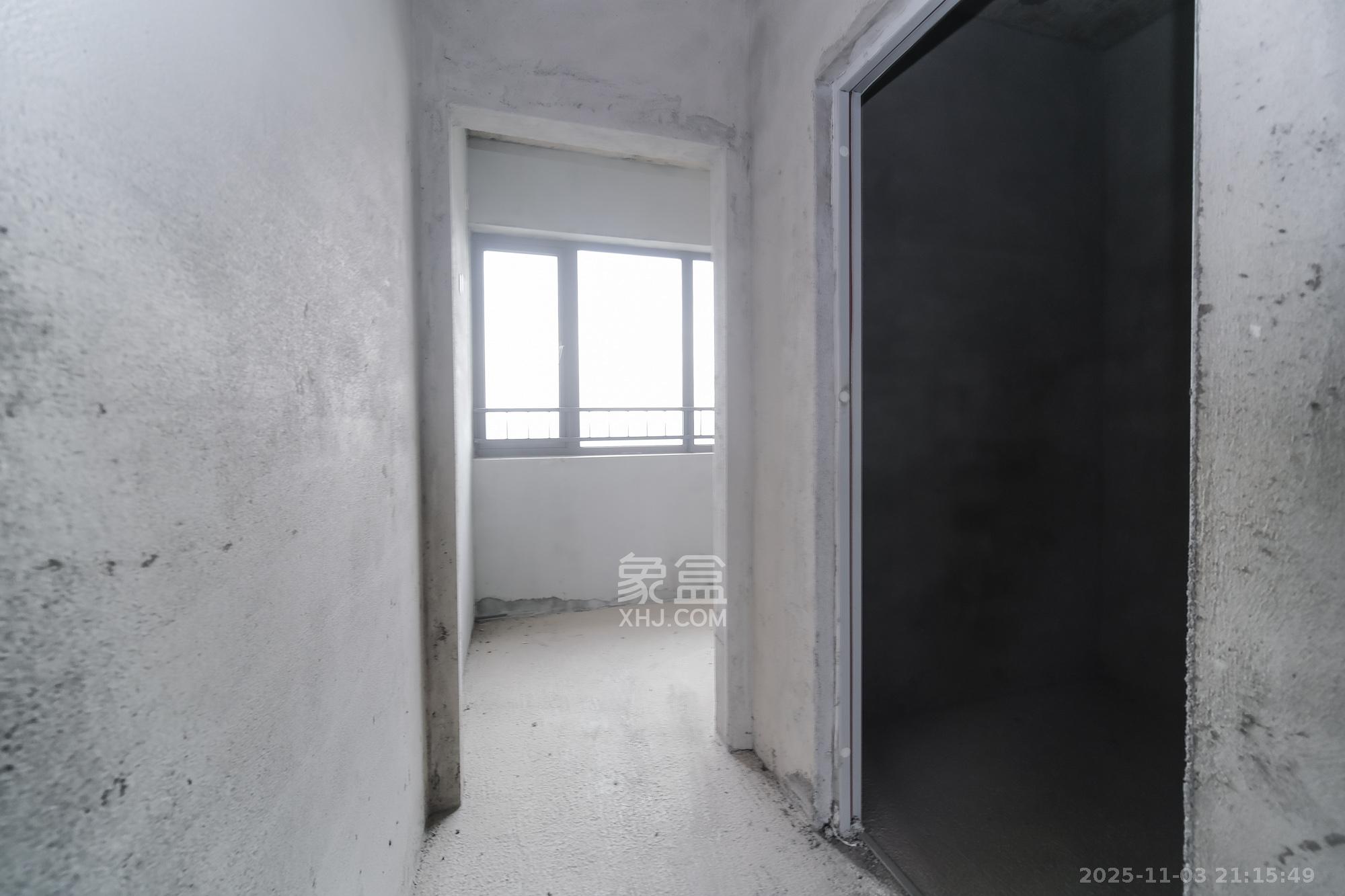 爱情公望府 4室2厅2卫 102.0万 爱情公望府 4室2厅2卫 102.0万其他