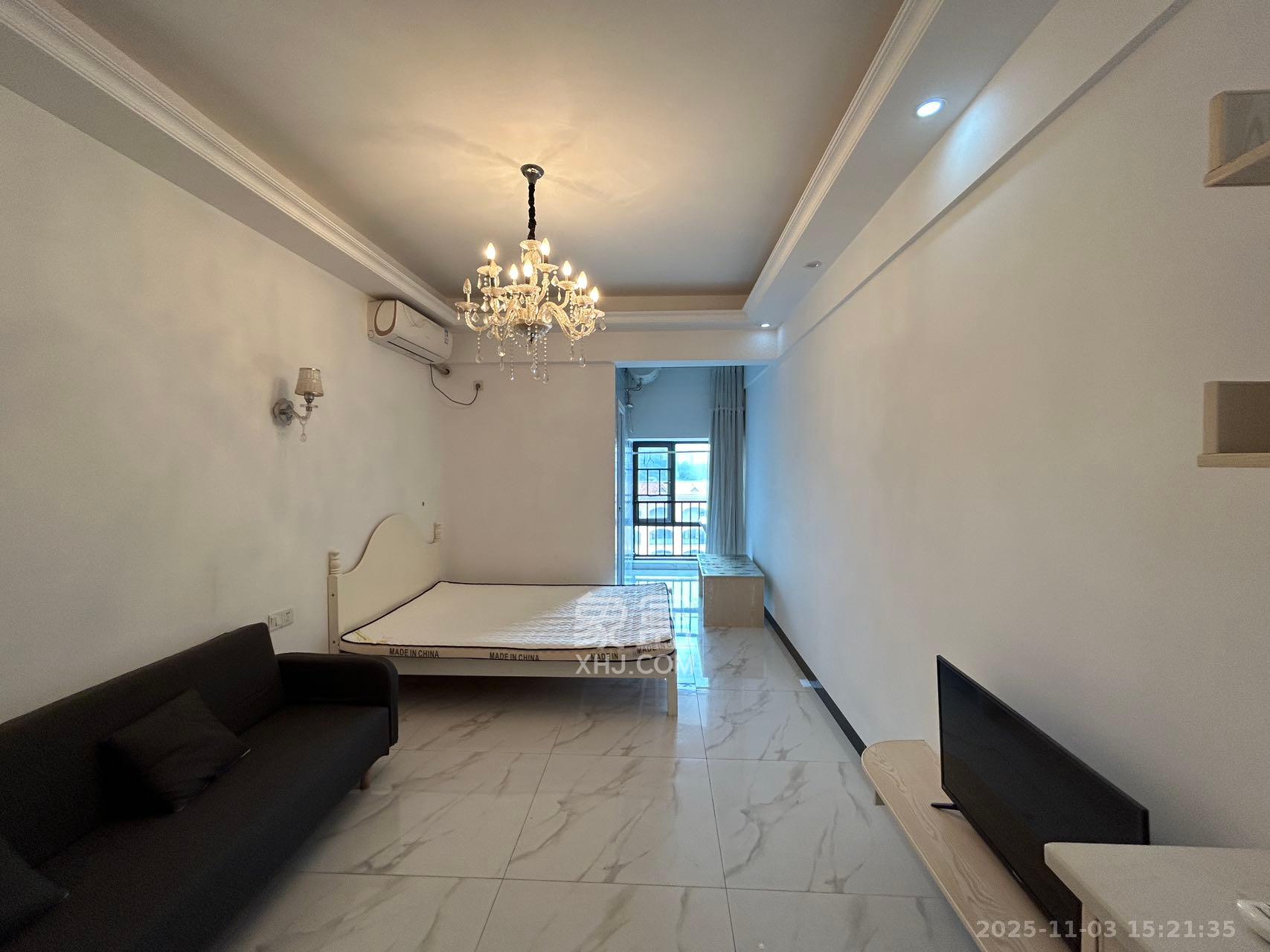 中建芙蓉嘉苑  1室1厅1卫    1300.0元/月室内图