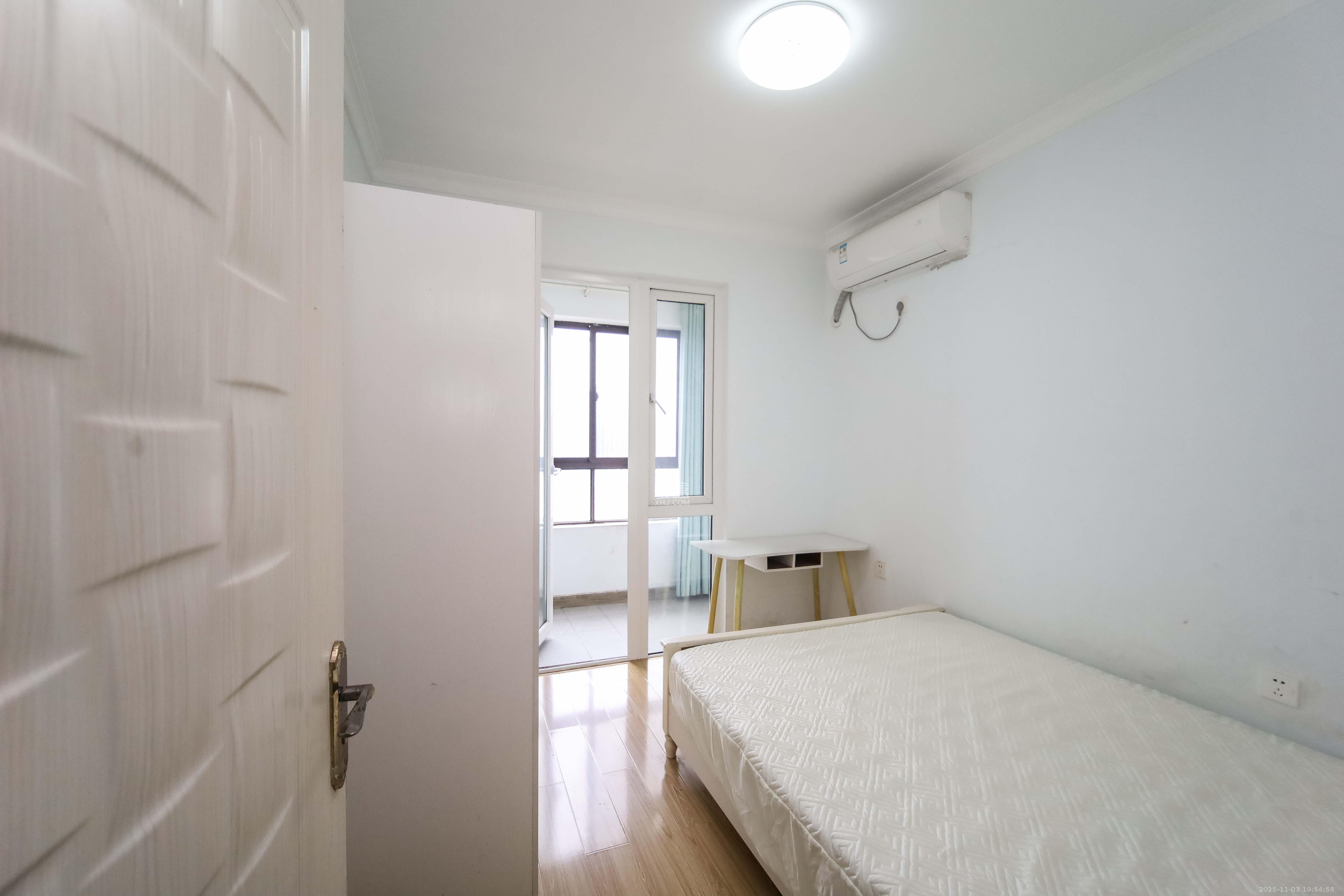 金地格林公馆  3室2厅1卫    88.0万卧室