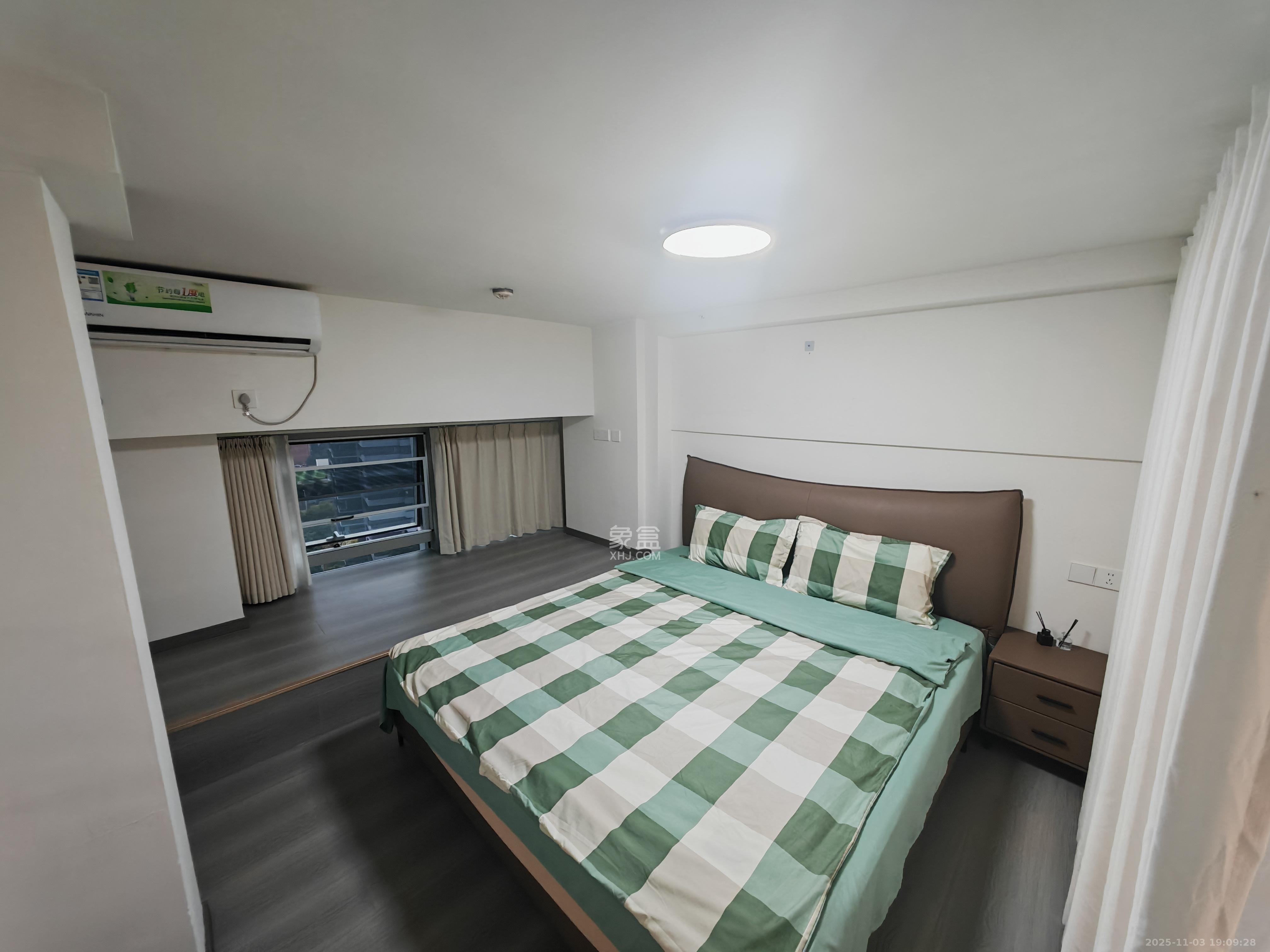 复地滨江金融中心 2室1厅1卫 2700.0元/月 复地滨江金融中心 2室1厅1卫 2700.0元/月室内图