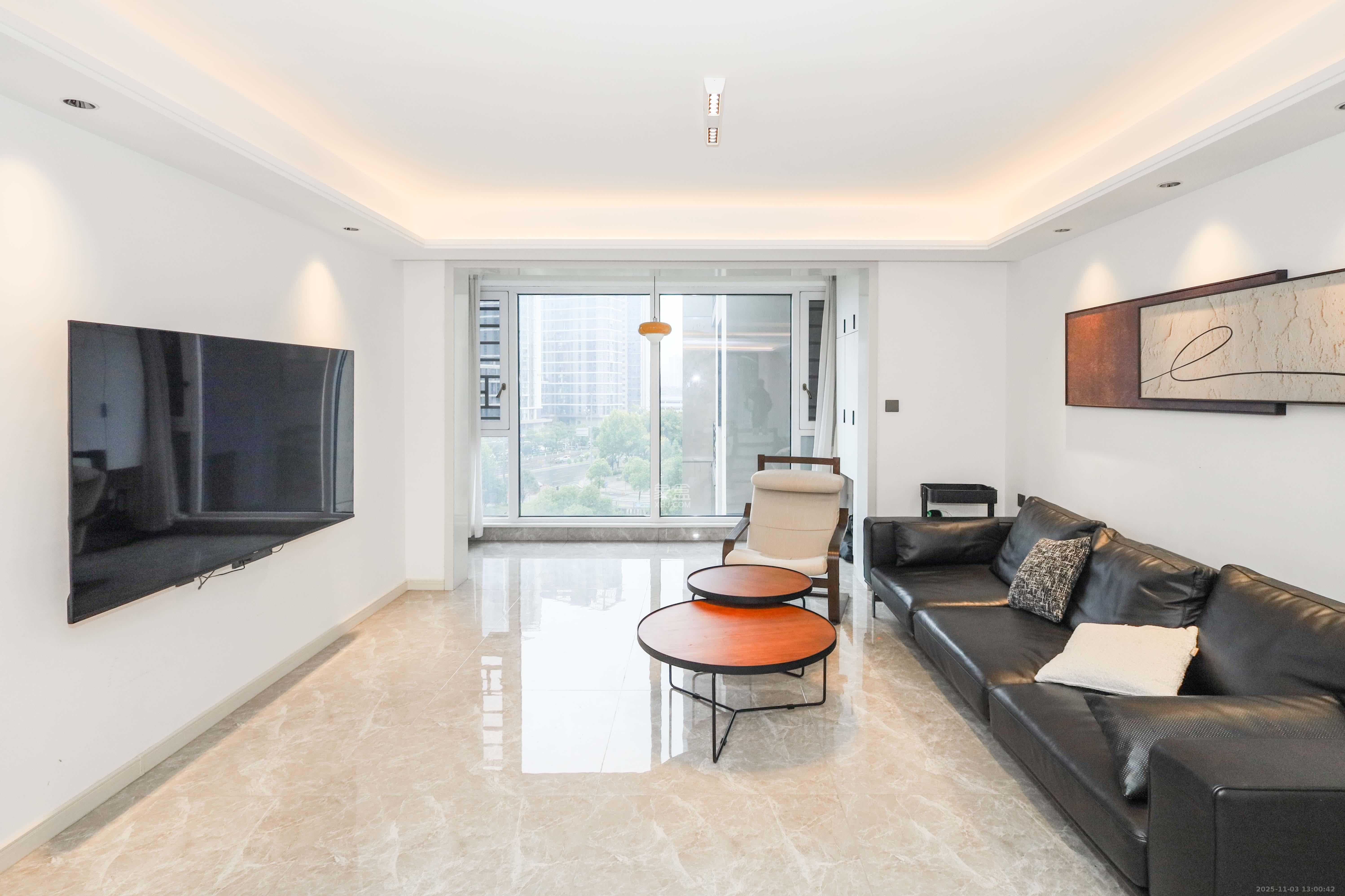 万科金色梦想C区 4室2厅2卫 168.0万 万科金色梦想C区 4室2厅2卫 168.0万客厅