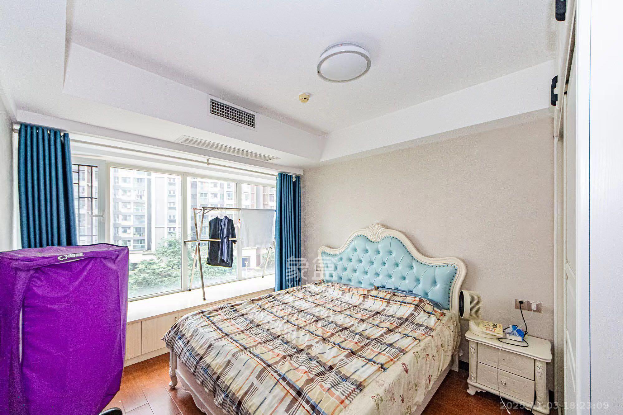 北辰三角洲E3区 3室2厅2卫 3500.0元/月 北辰三角洲E3区 3室2厅2卫 3500.0元/月室内图