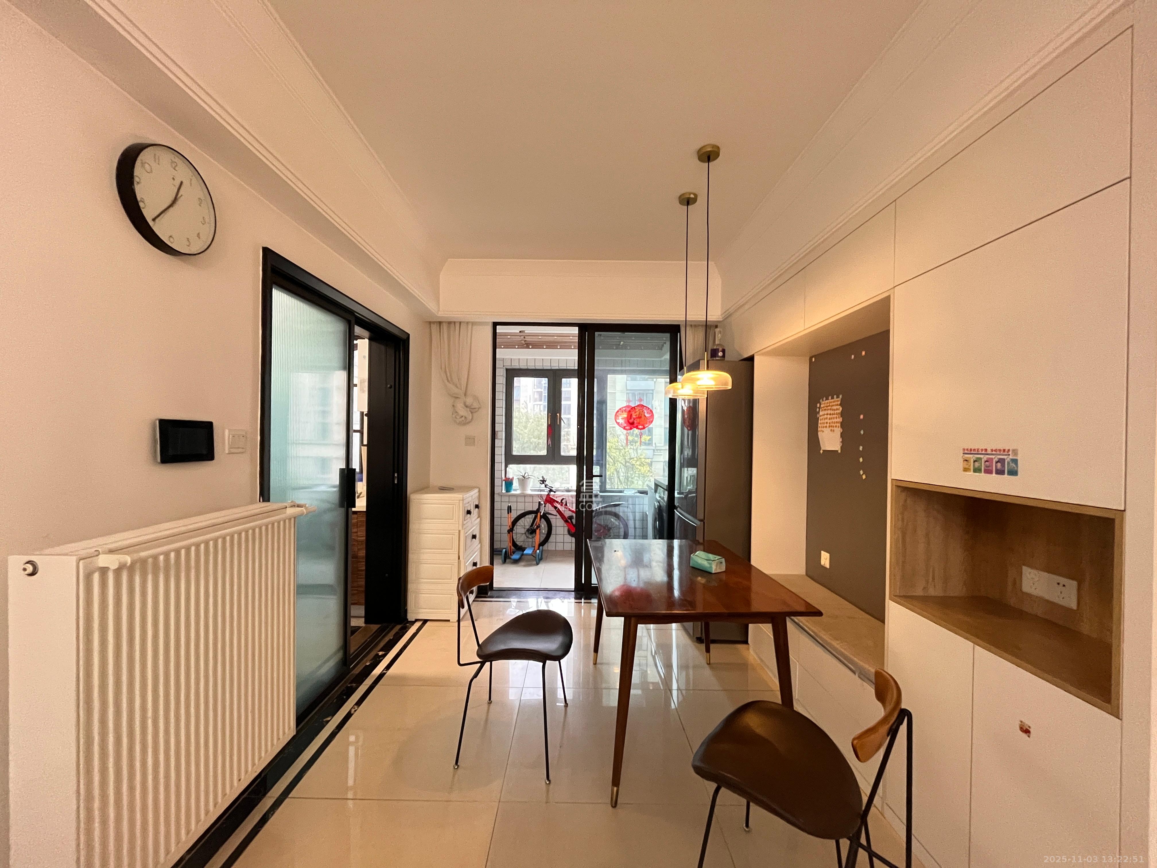 中海新城熙岸(中信新城五期) 3室2厅2卫 3000.0元/月 中海新城熙岸(中信新城五期) 3室2厅2卫 3000.0元/月室内图