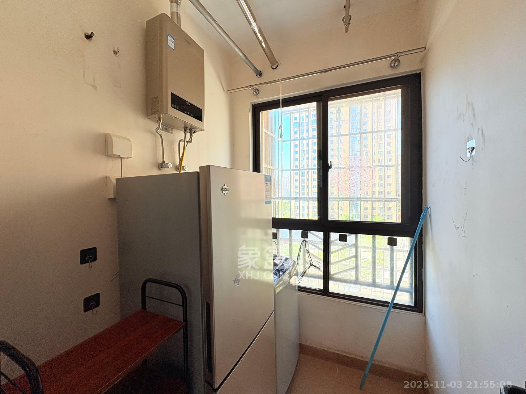 奥林匹克花园贡院二期 1室1厅1卫 1700.0元/月 奥林匹克花园贡院二期 1室1厅1卫 1700.0元/月室内图