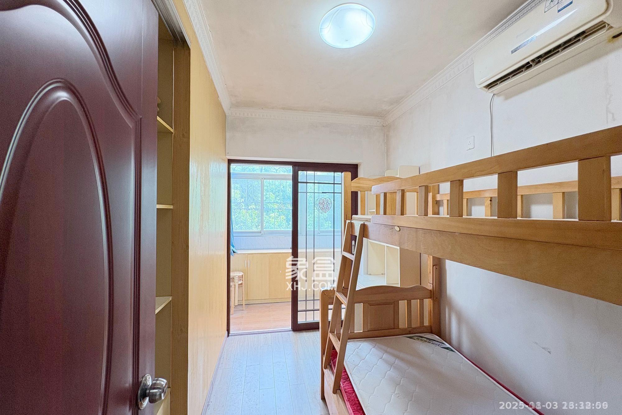 长铁高层  2室2厅1卫    2200.0元/月室内图