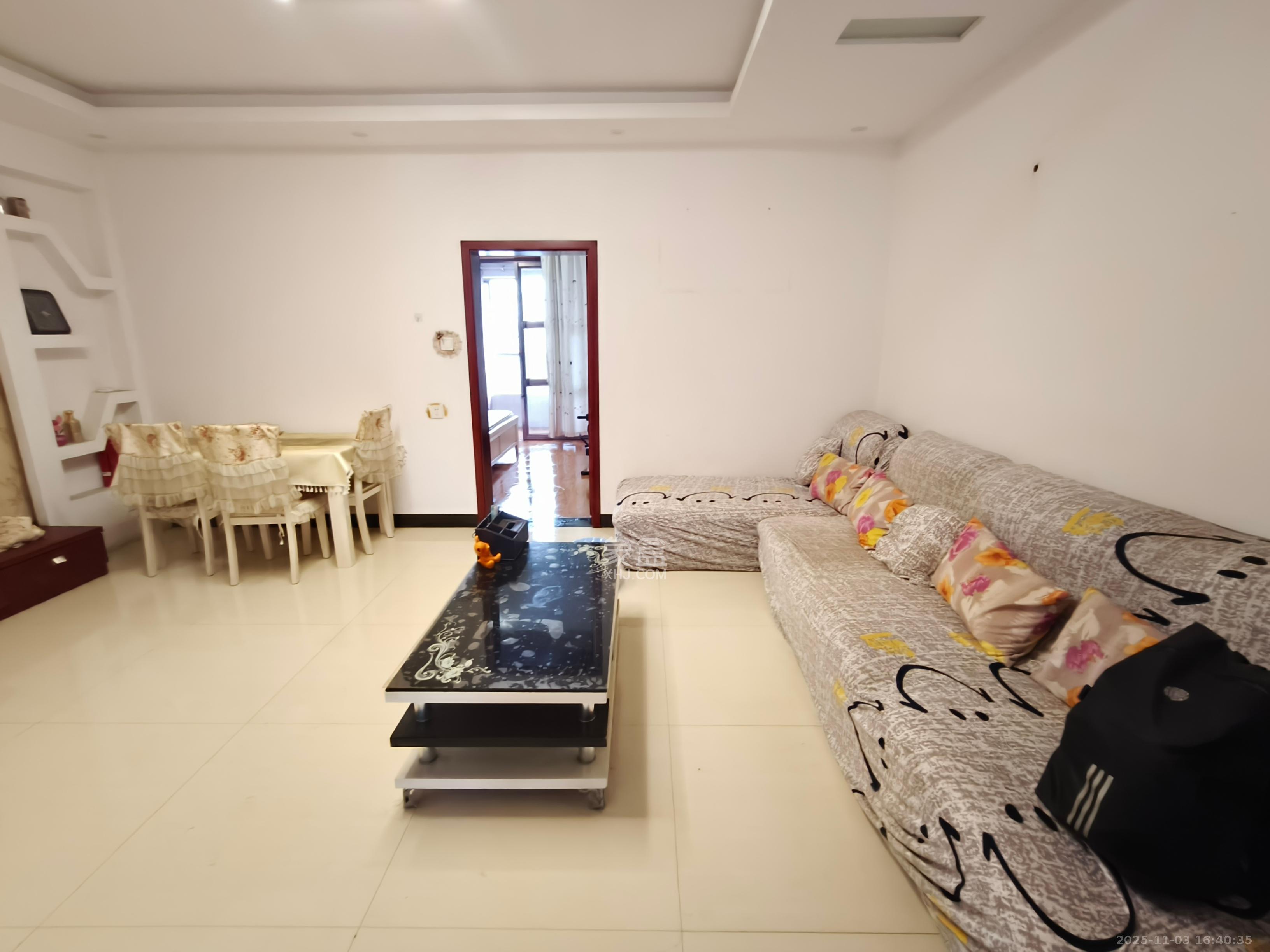 圆梦华庭  2室2厅1卫    880.0元/月室内图