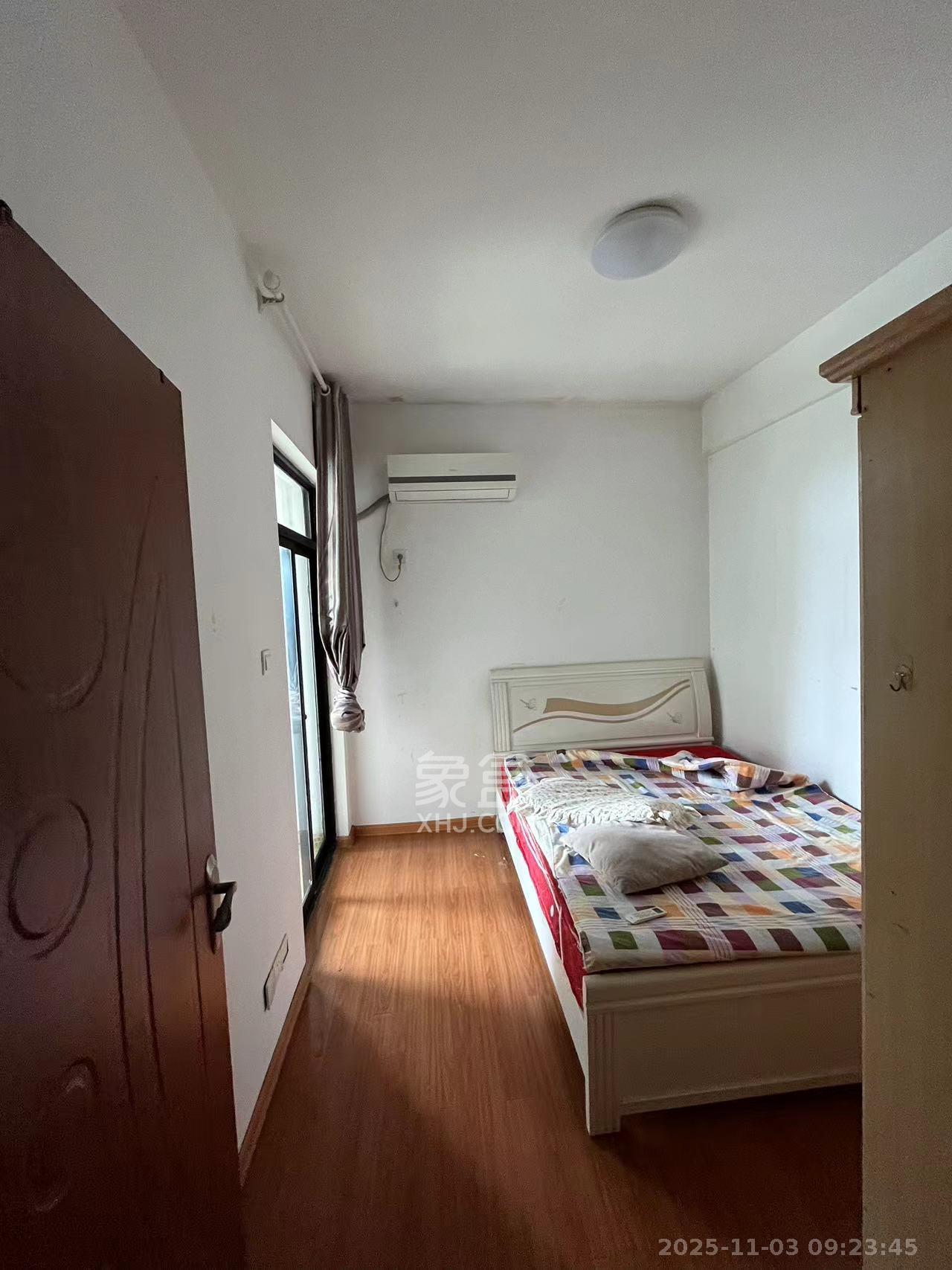 鑫远湘府华城  3室2厅1卫    2500.0元/月室内图