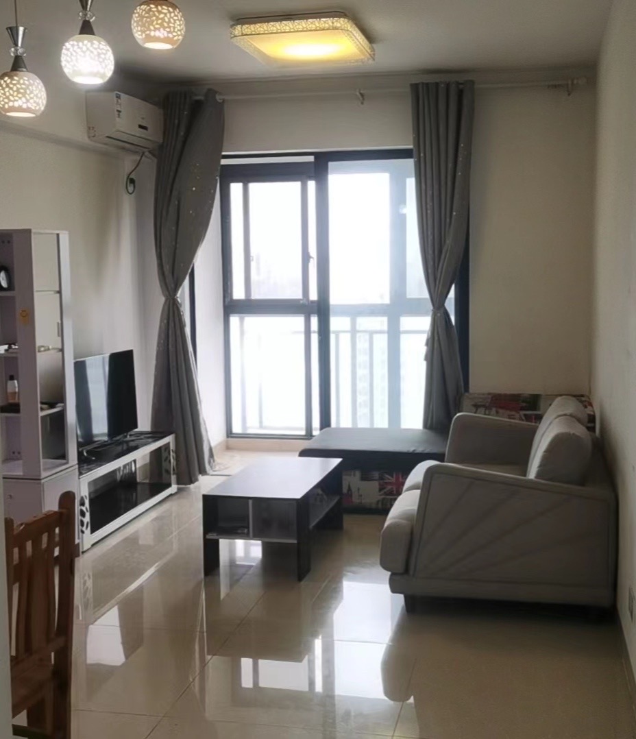 半岛蓝湾  2室1厅1卫    2100.0元/月室内图