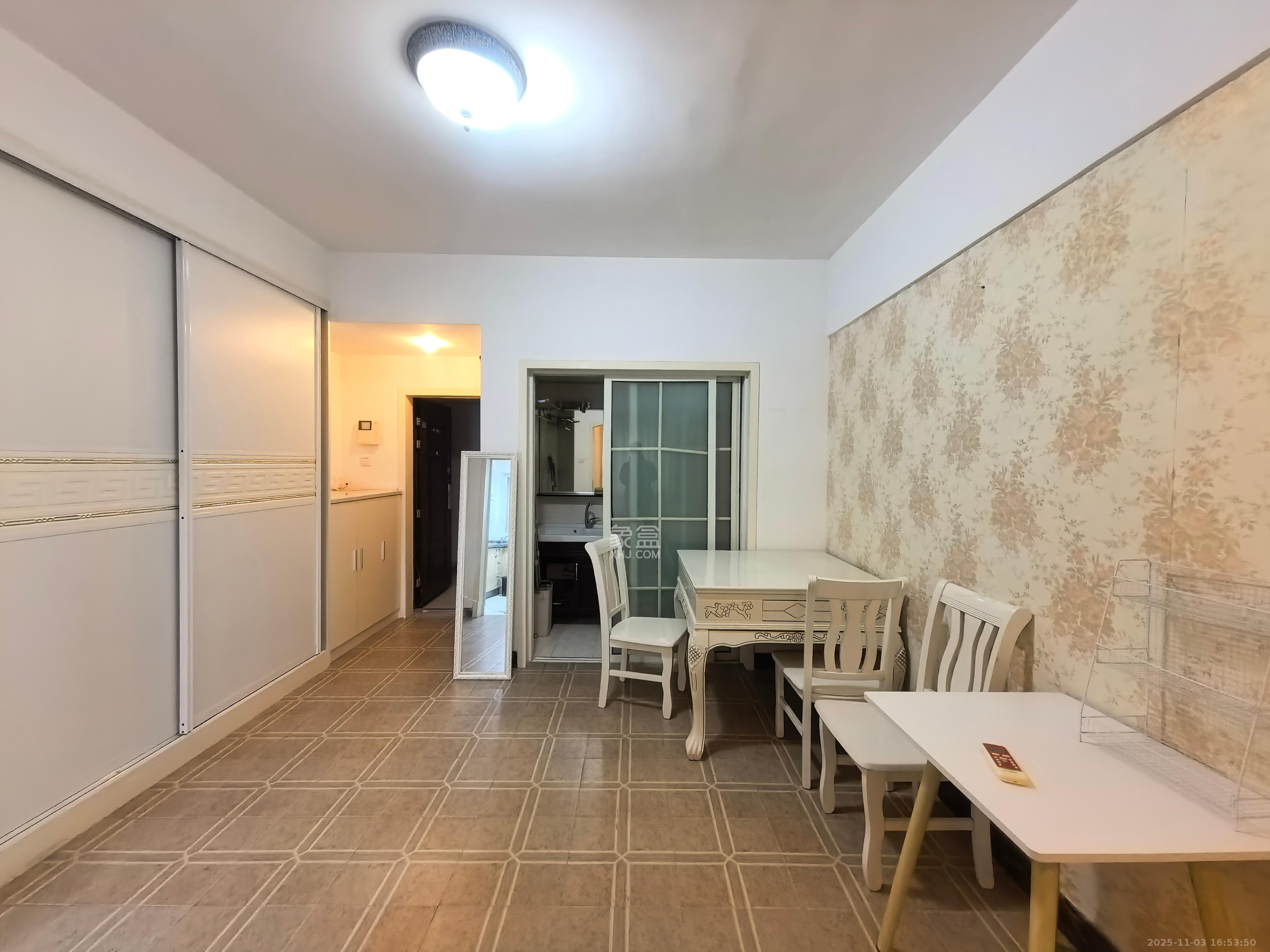 谋房博客(博客天街)  1室1厅1卫    1550.0元/月室内图