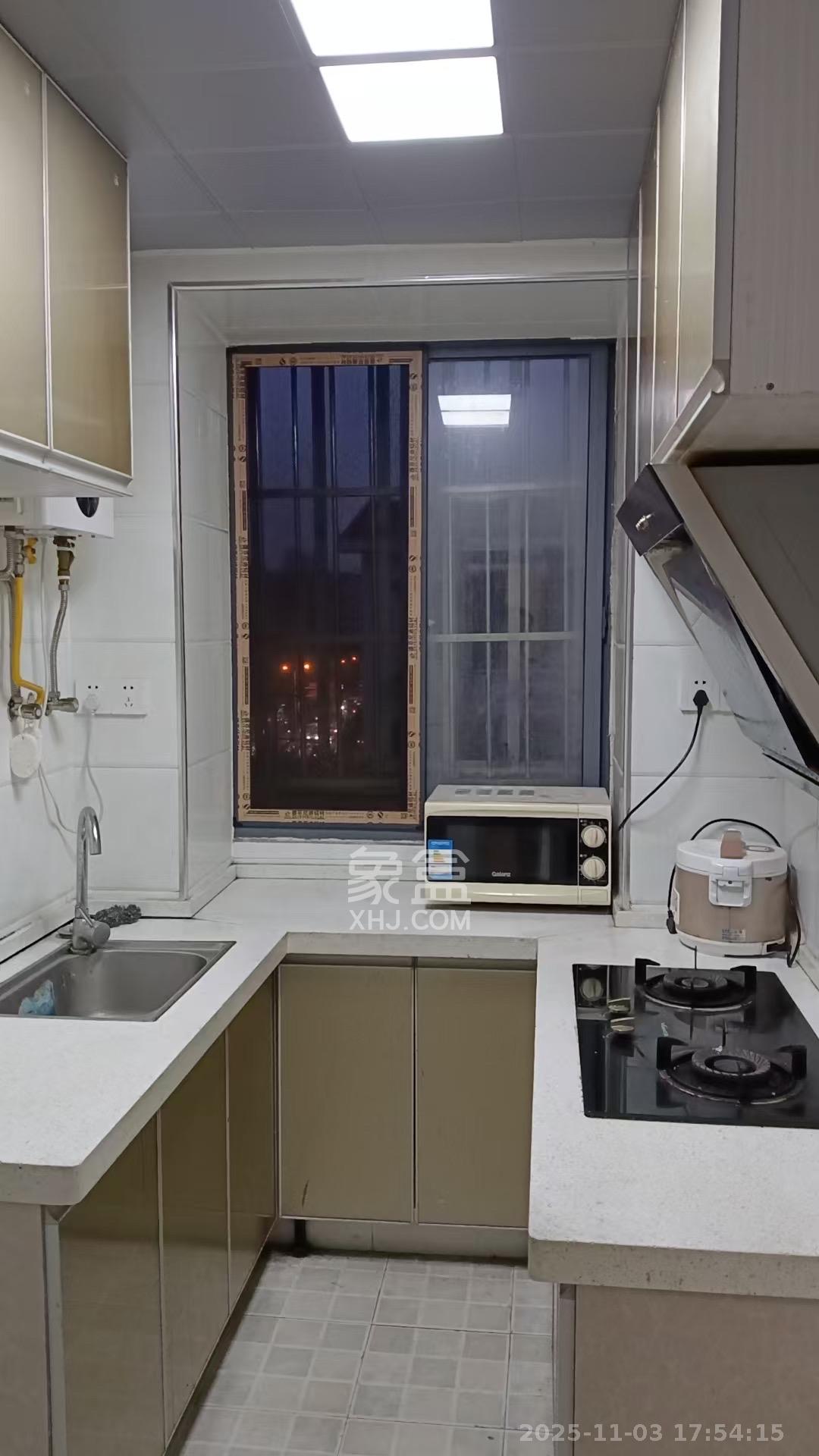 天心物业  2室1厅1卫    1750.0元/月室内图