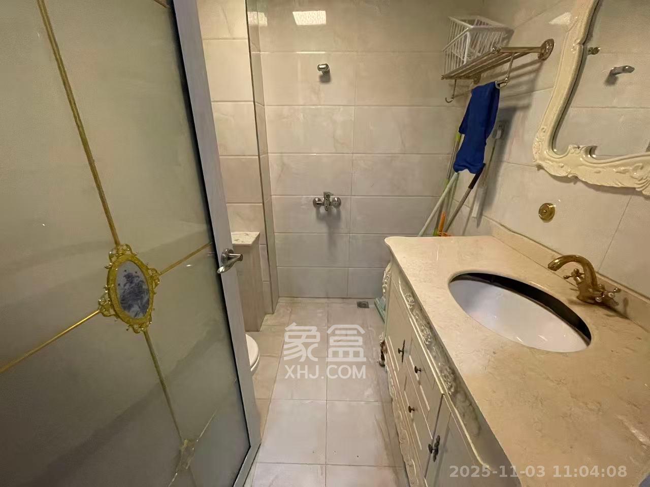 潮宗御苑 1室1厅1卫 3000.0元/月 潮宗御苑 1室1厅1卫 3000.0元/月室内图