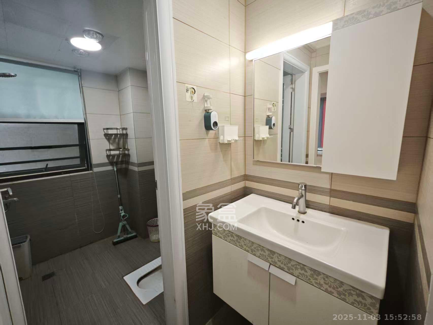 天鸿天府（天鸿中央大院）  1室0厅0卫    2200.0元/月室内图