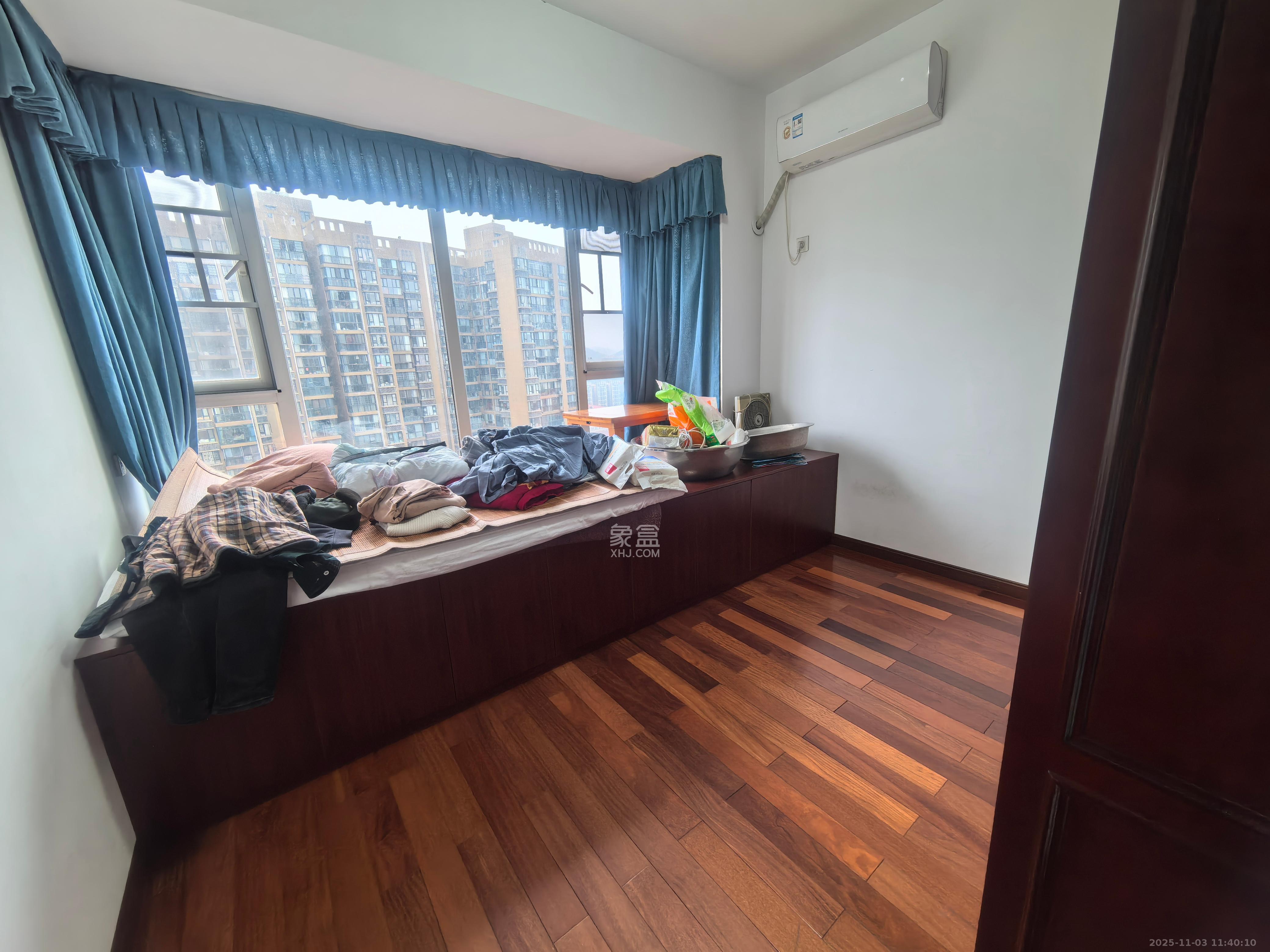 金鼎公园尚 3室2厅2卫 2500.0元/月 金鼎公园尚 3室2厅2卫 2500.0元/月室内图