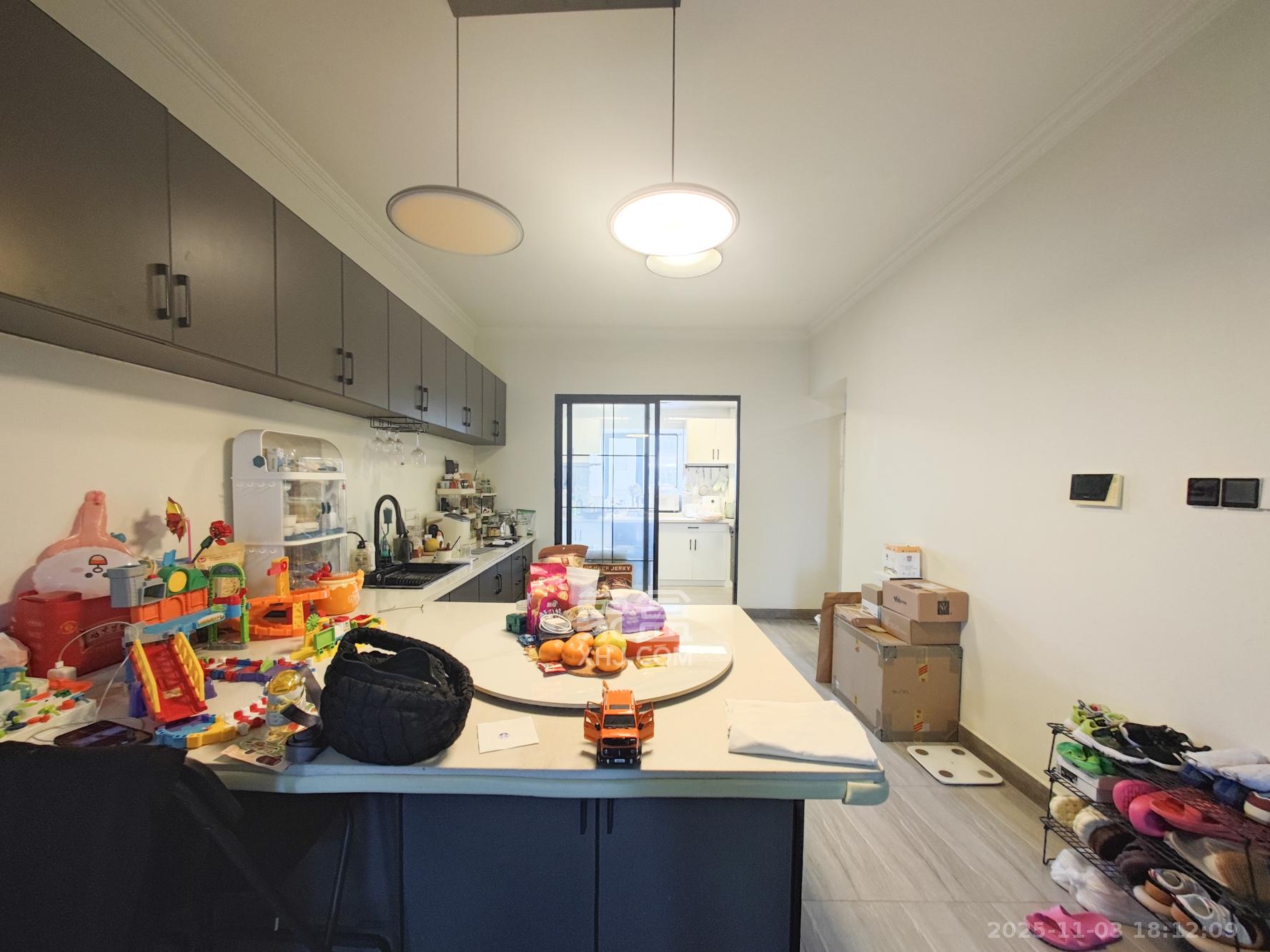 森林城  4室2厅2卫    190.0万其他