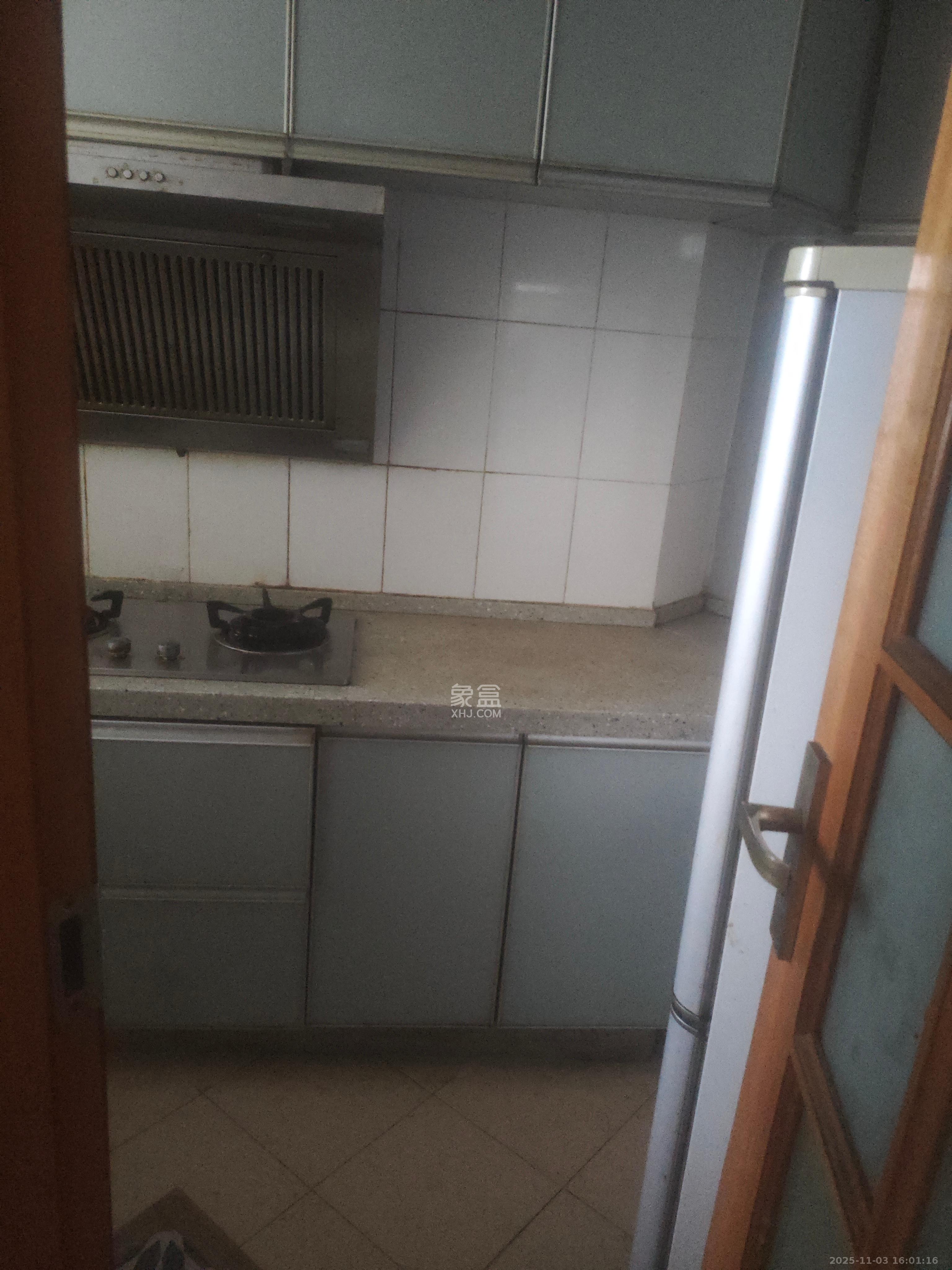 曙光大邸  2室1厅1卫    1800.0元/月