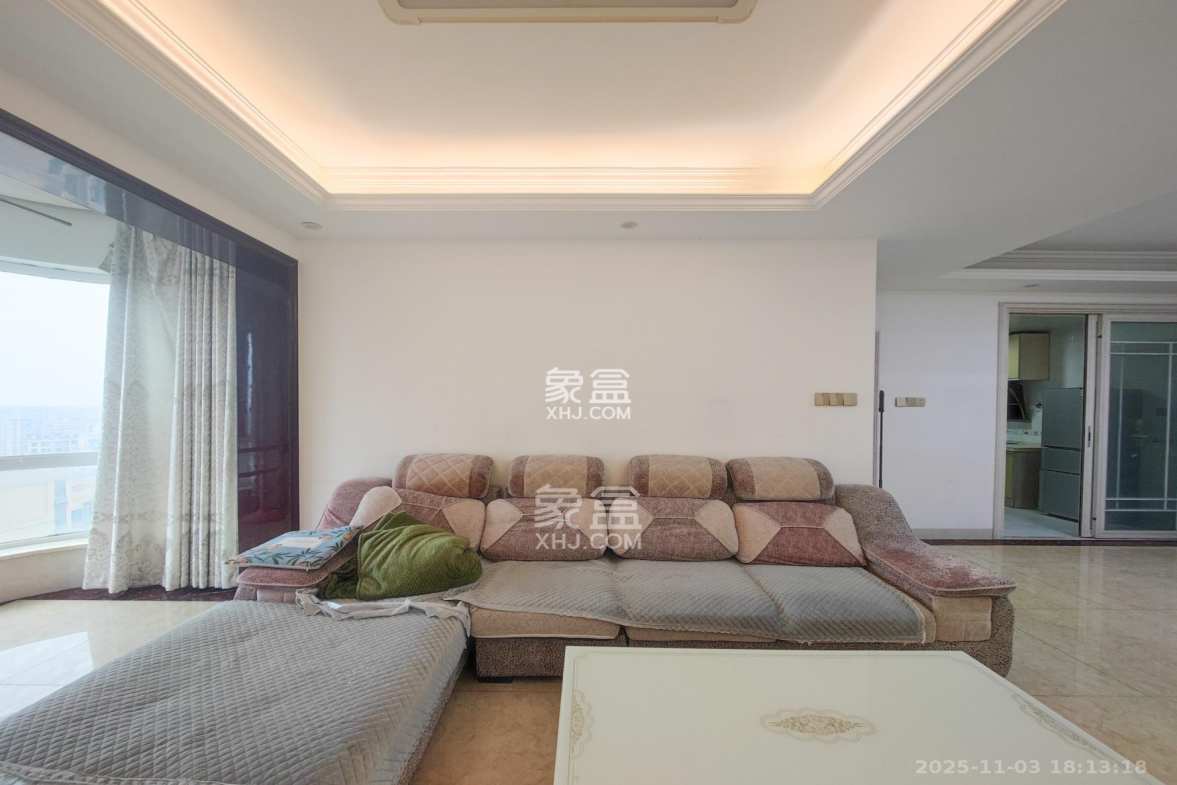 五矿万境水岸二期(五矿万境水岸和苑) 3室2厅2卫 158.0万 五矿万境水岸二期(五矿万境水岸和苑) 3室2厅2卫 158.0万客厅