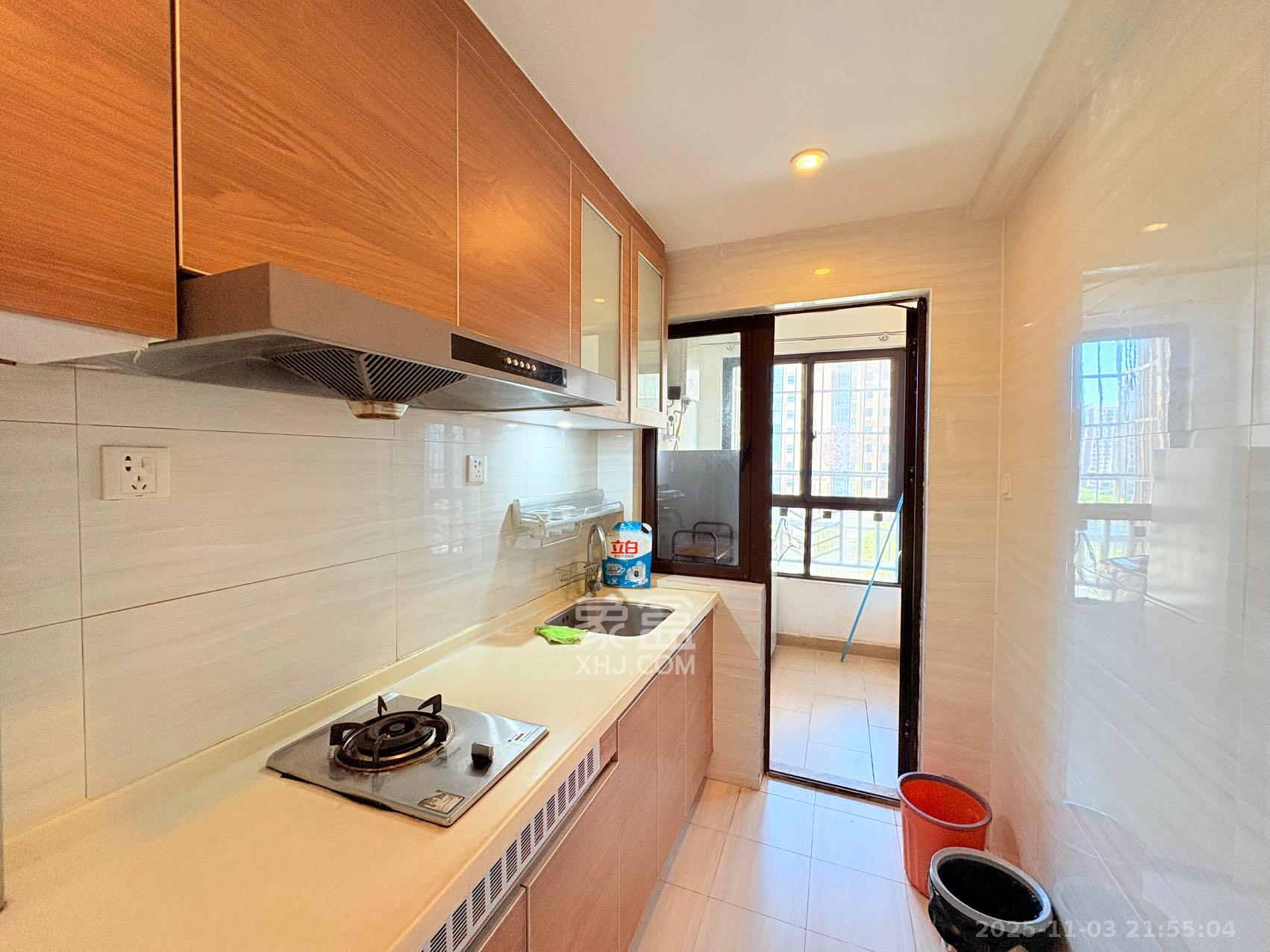 奥林匹克花园贡院二期 1室1厅1卫 1700.0元/月 奥林匹克花园贡院二期 1室1厅1卫 1700.0元/月室内图