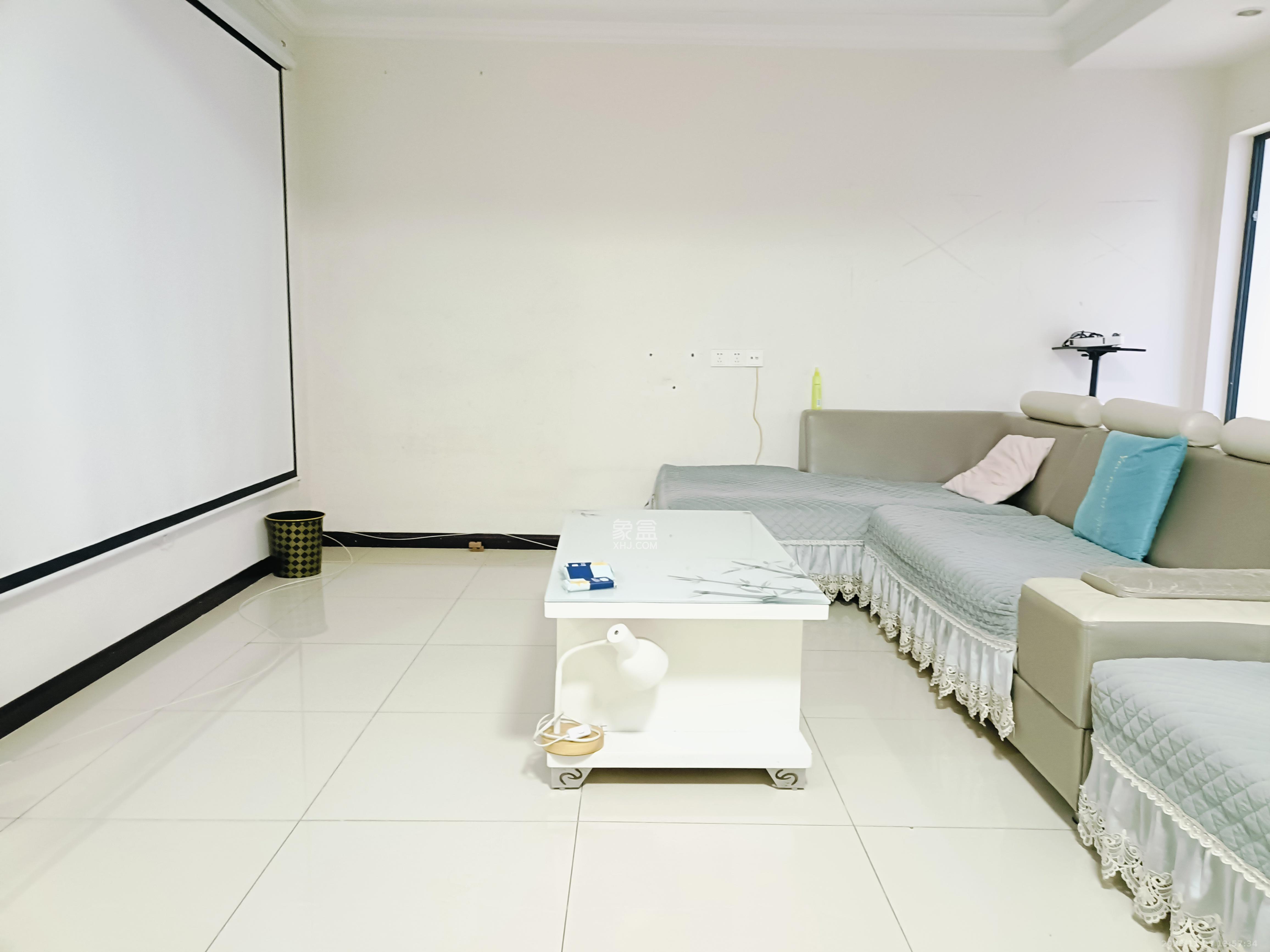 公园9号  2室1厅1卫    3500.0元/月