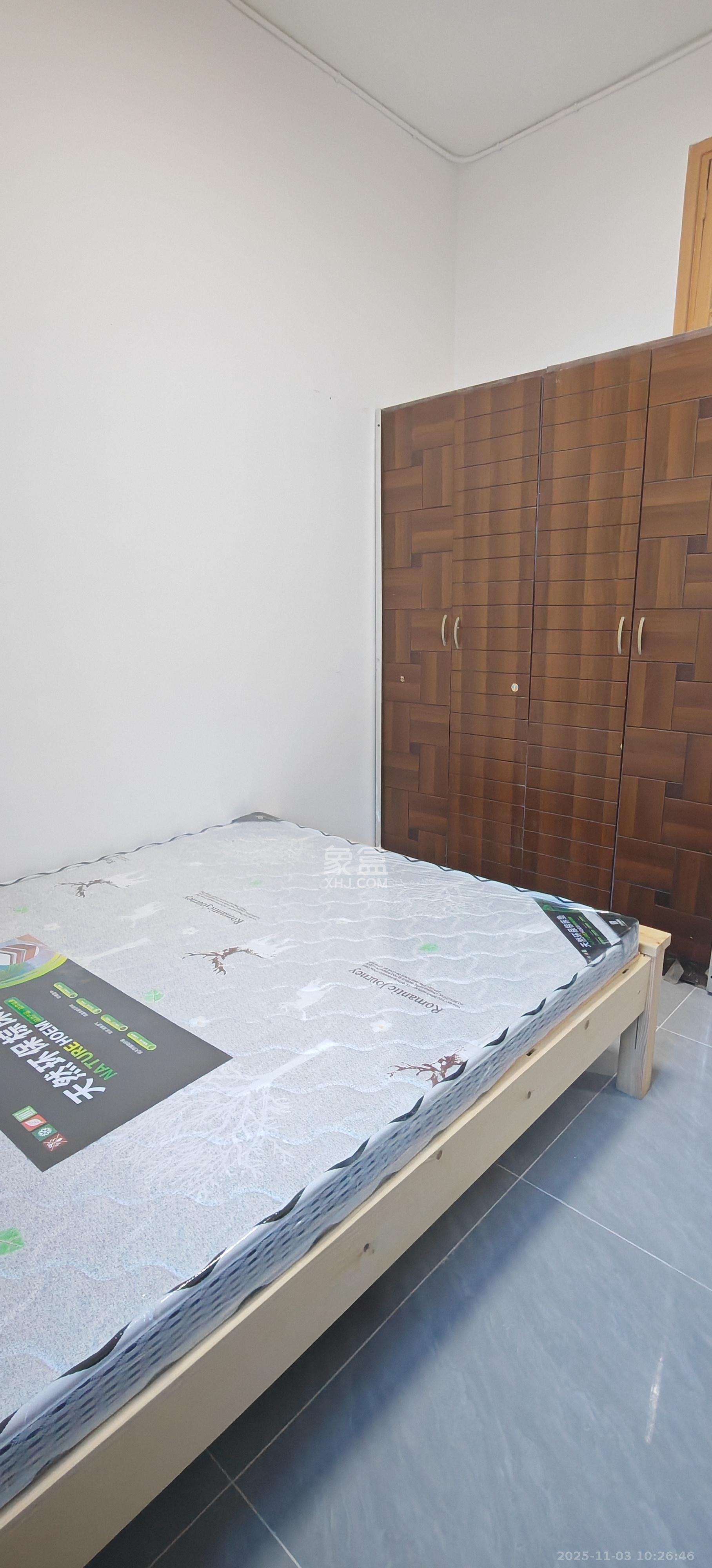 高家坪住宅新区 3室2厅1卫 2500.0元/月 高家坪住宅新区 3室2厅1卫 2500.0元/月室内图