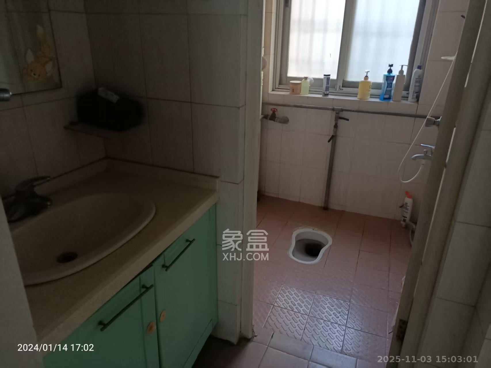 湘卫花苑  3室1厅1卫    2200.0元/月室内图