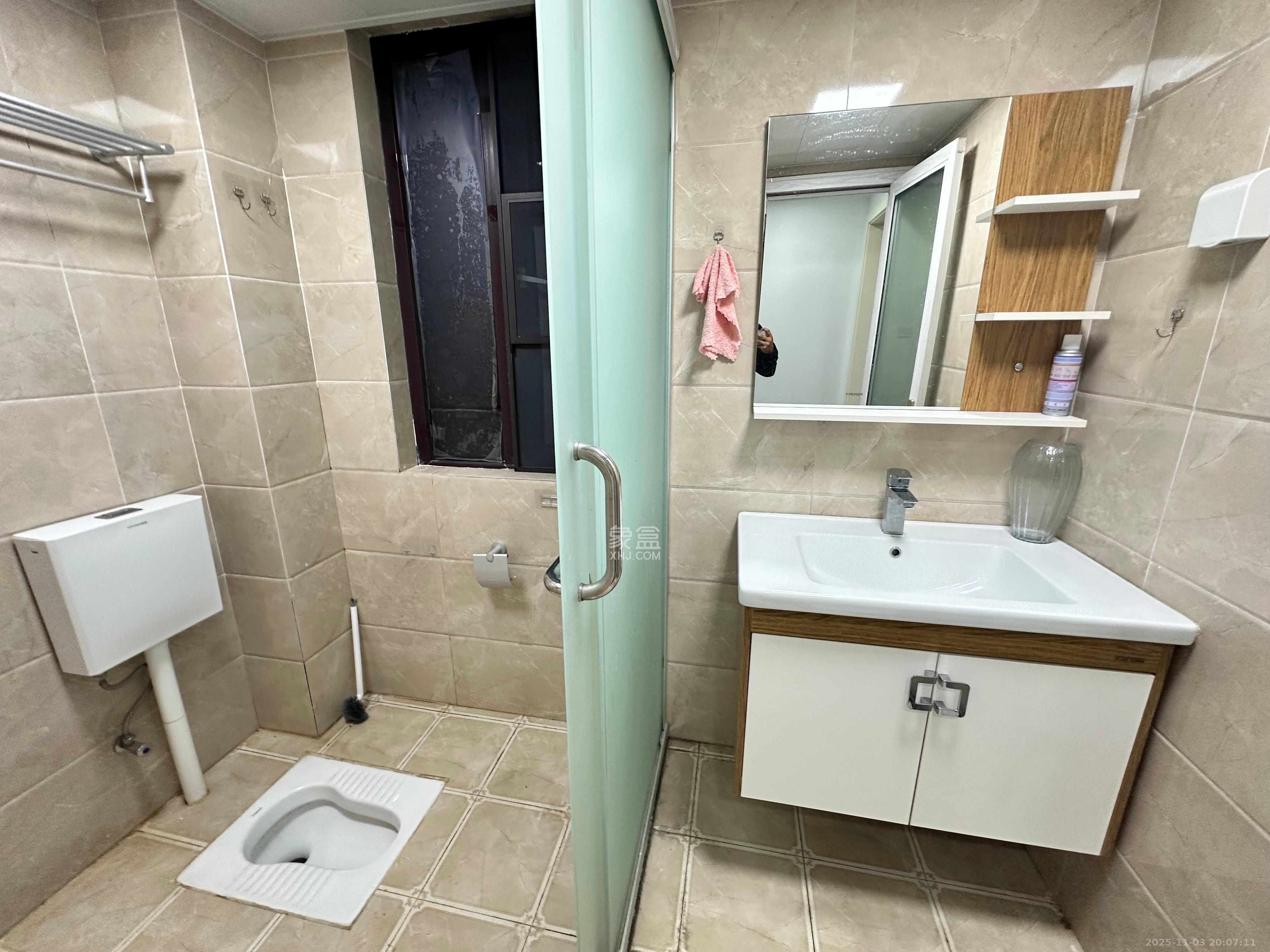 尚鑫海悦（新长海尚海城）  4室2厅2卫    2700.0元/月室内图