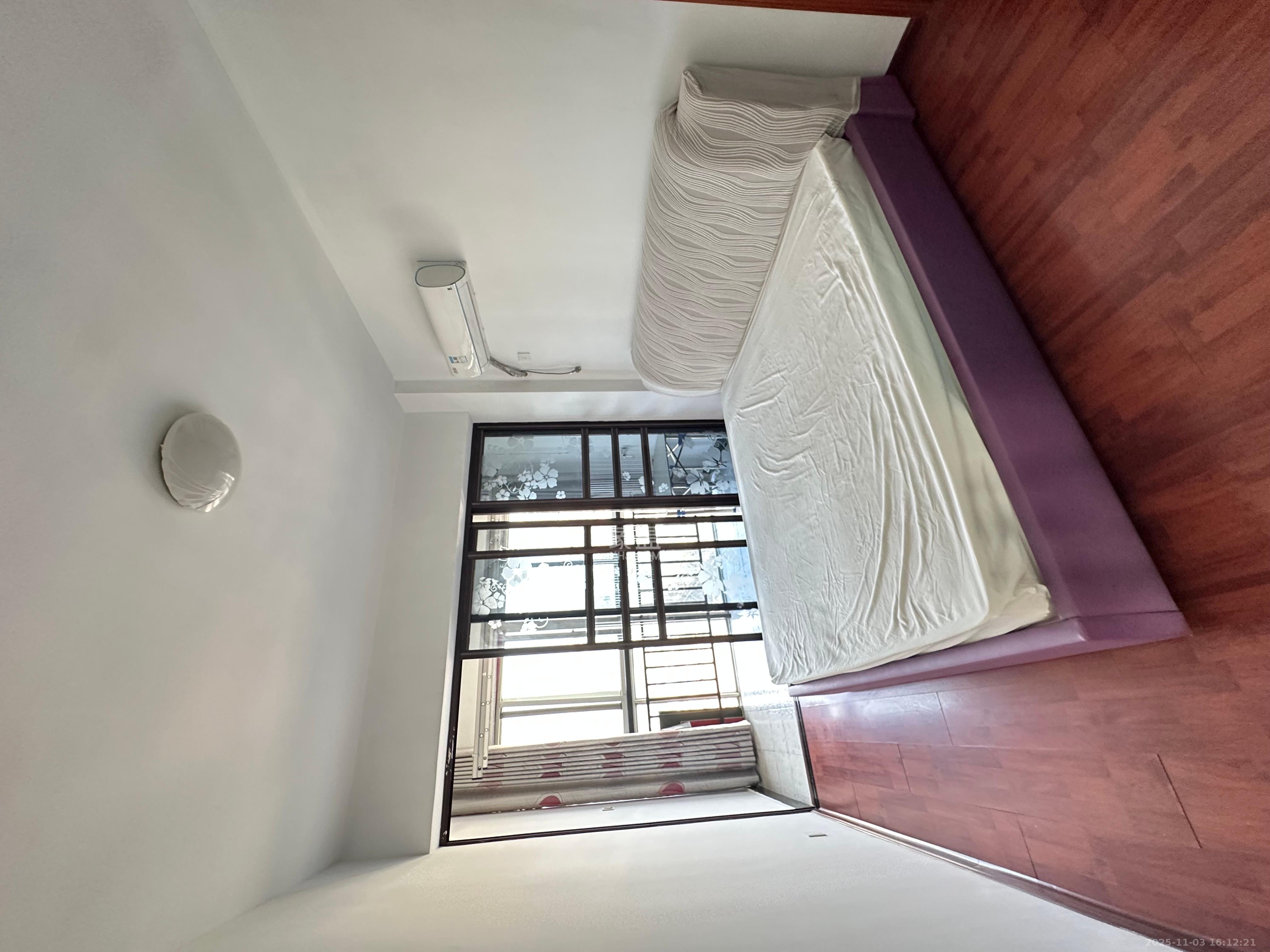 银港佳园 3室2厅2卫 1600.0元/月 银港佳园 3室2厅2卫 1600.0元/月室内图