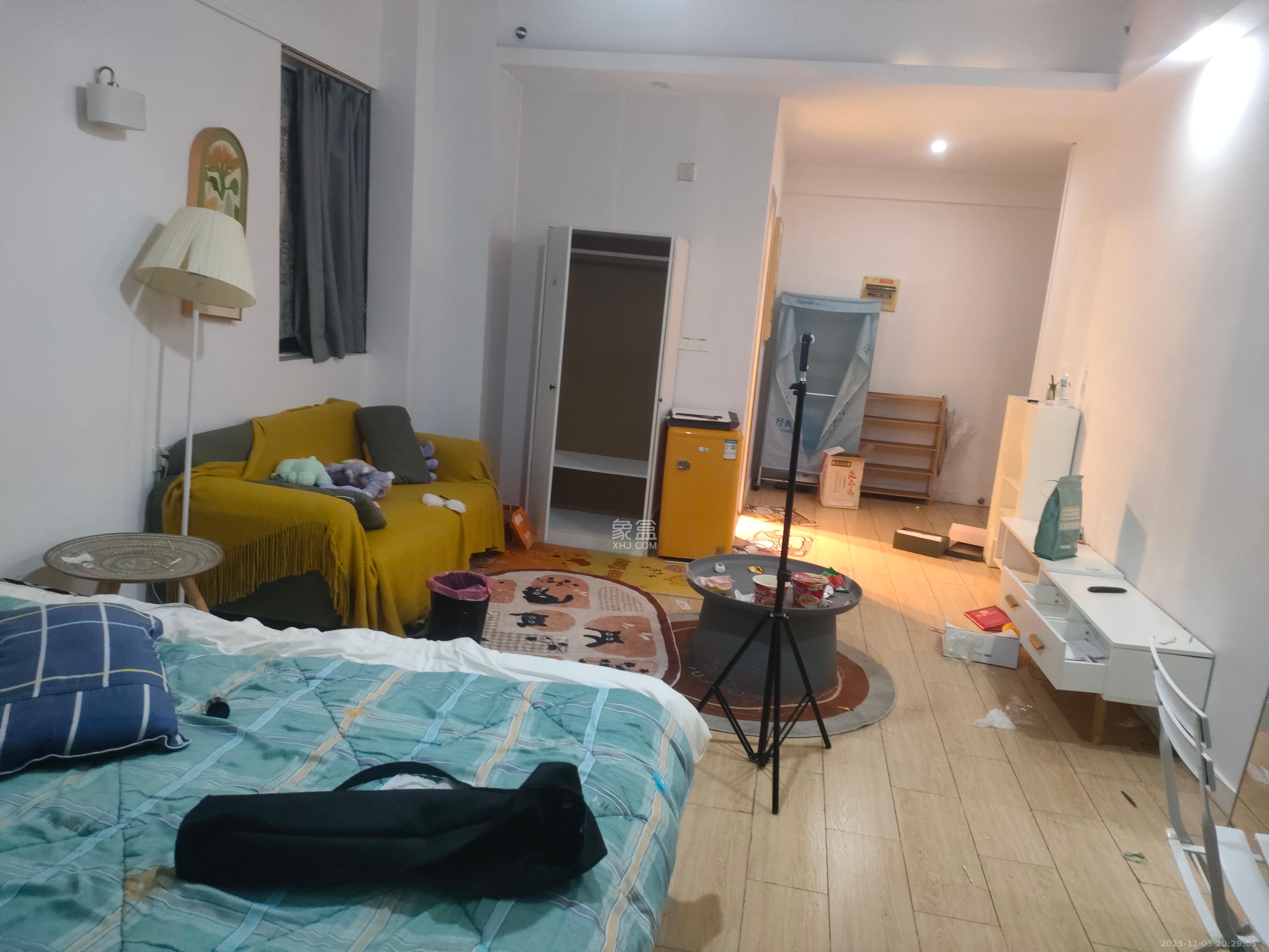 凯通国际城(凯通朝庭) 1室1厅1卫 1400.0元/月 凯通国际城(凯通朝庭) 1室1厅1卫 1400.0元/月室内图