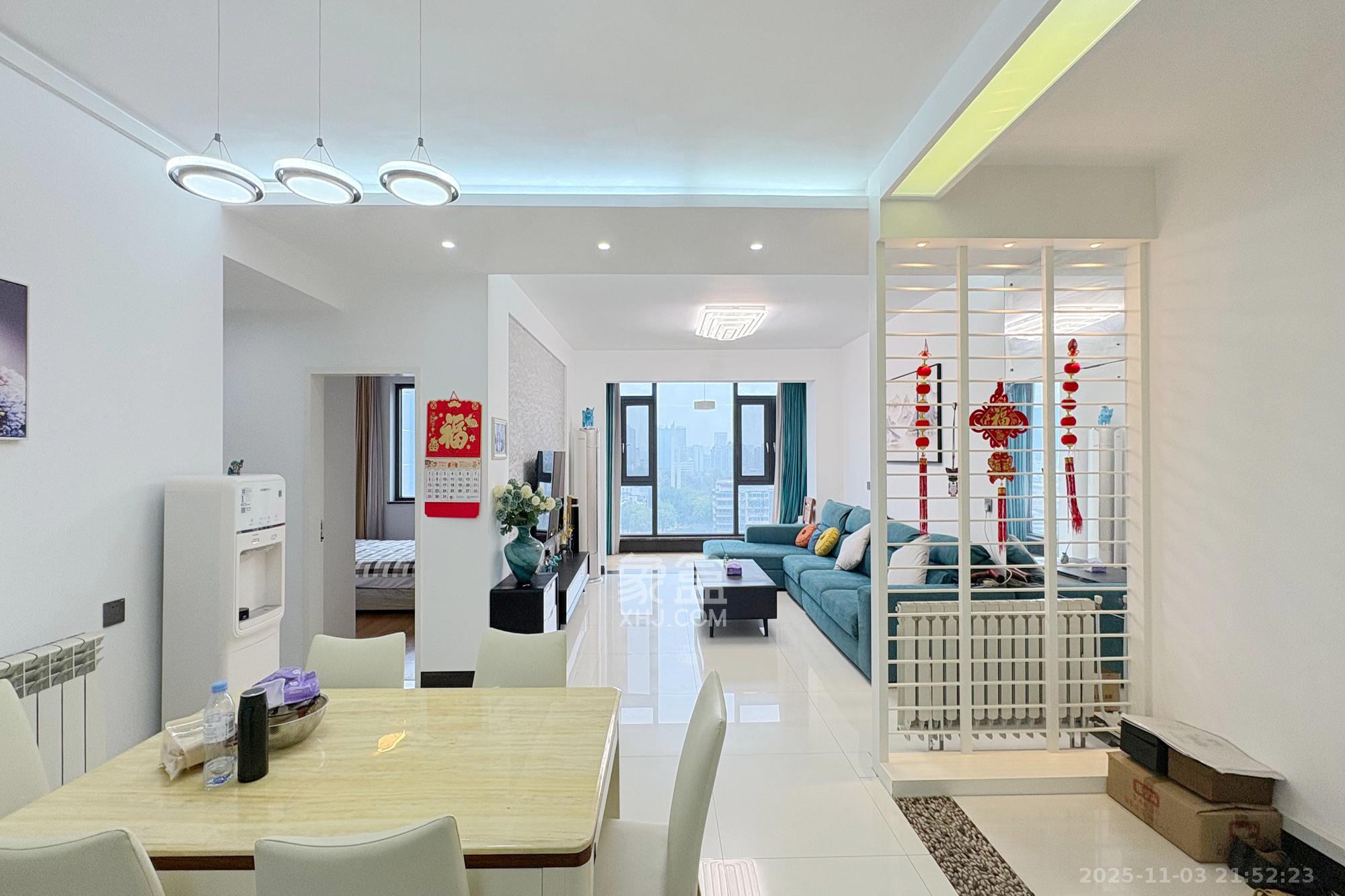 颐美园  3室2厅2卫    118.0万客厅