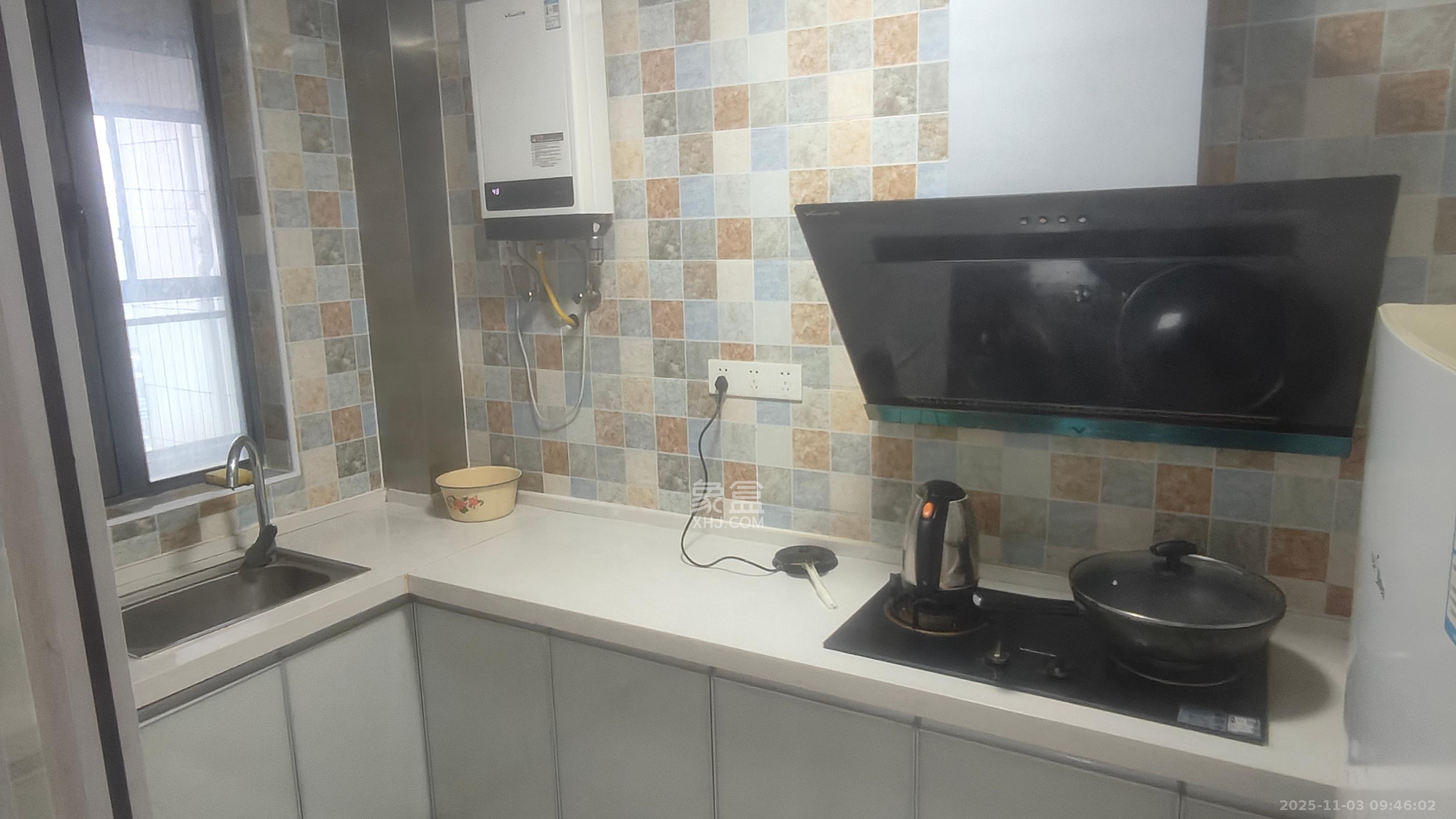 天翼花园(中国电信单位房) 2室2厅1卫 2400.0元/月 天翼花园(中国电信单位房) 2室2厅1卫 2400.0元/月室内图