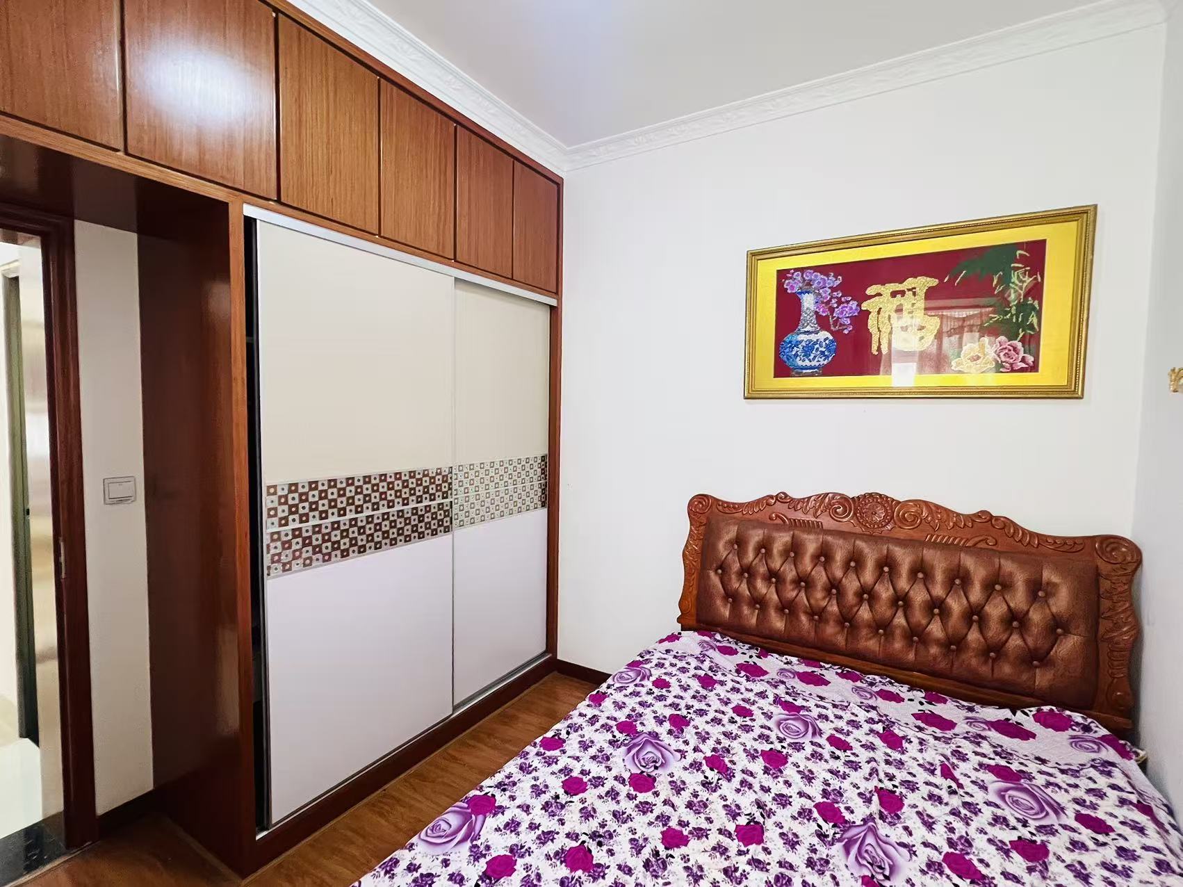 学府花园(文苑瑞景) 2室2厅1卫 1200.0元/月 学府花园(文苑瑞景) 2室2厅1卫 1200.0元/月室内图