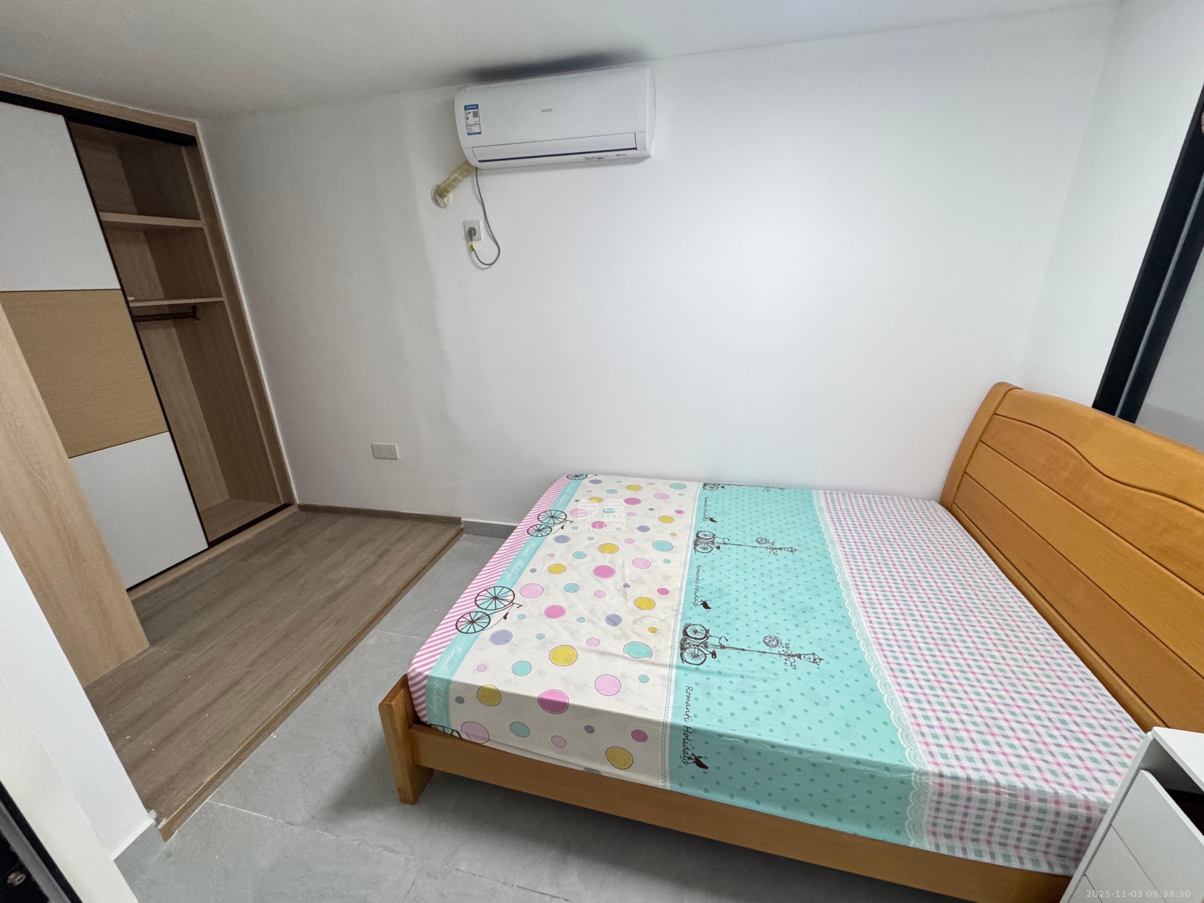 宏景名厦  2室1厅1卫    2000.0元/月