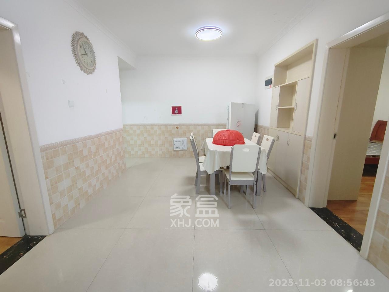 西韵佳苑 3室2厅2卫 2800.0元/月 西韵佳苑 3室2厅2卫 2800.0元/月室内图