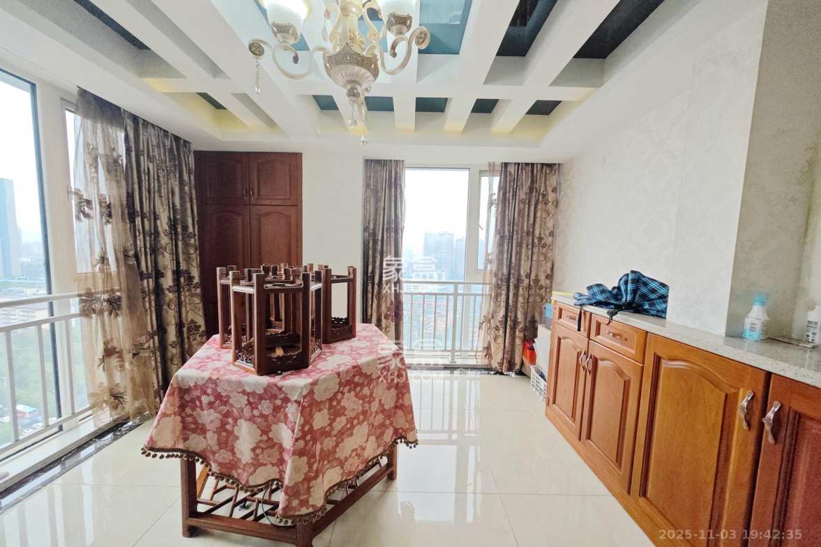 佳天瑞宁花园 3室2厅2卫 140.0万 佳天瑞宁花园 3室2厅2卫 140.0万其他