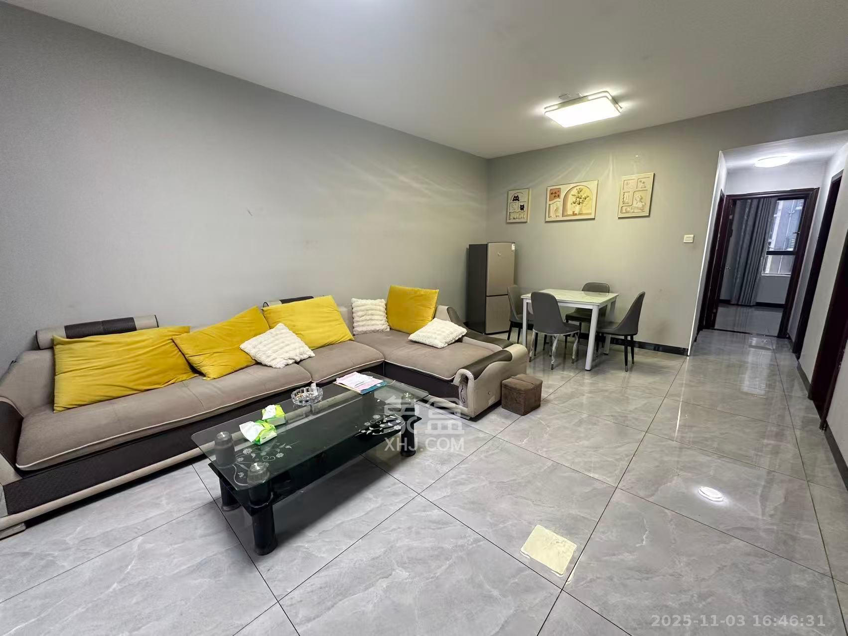 五一大道202（中环壹世界）  2室2厅1卫    2800.0元/月室内图