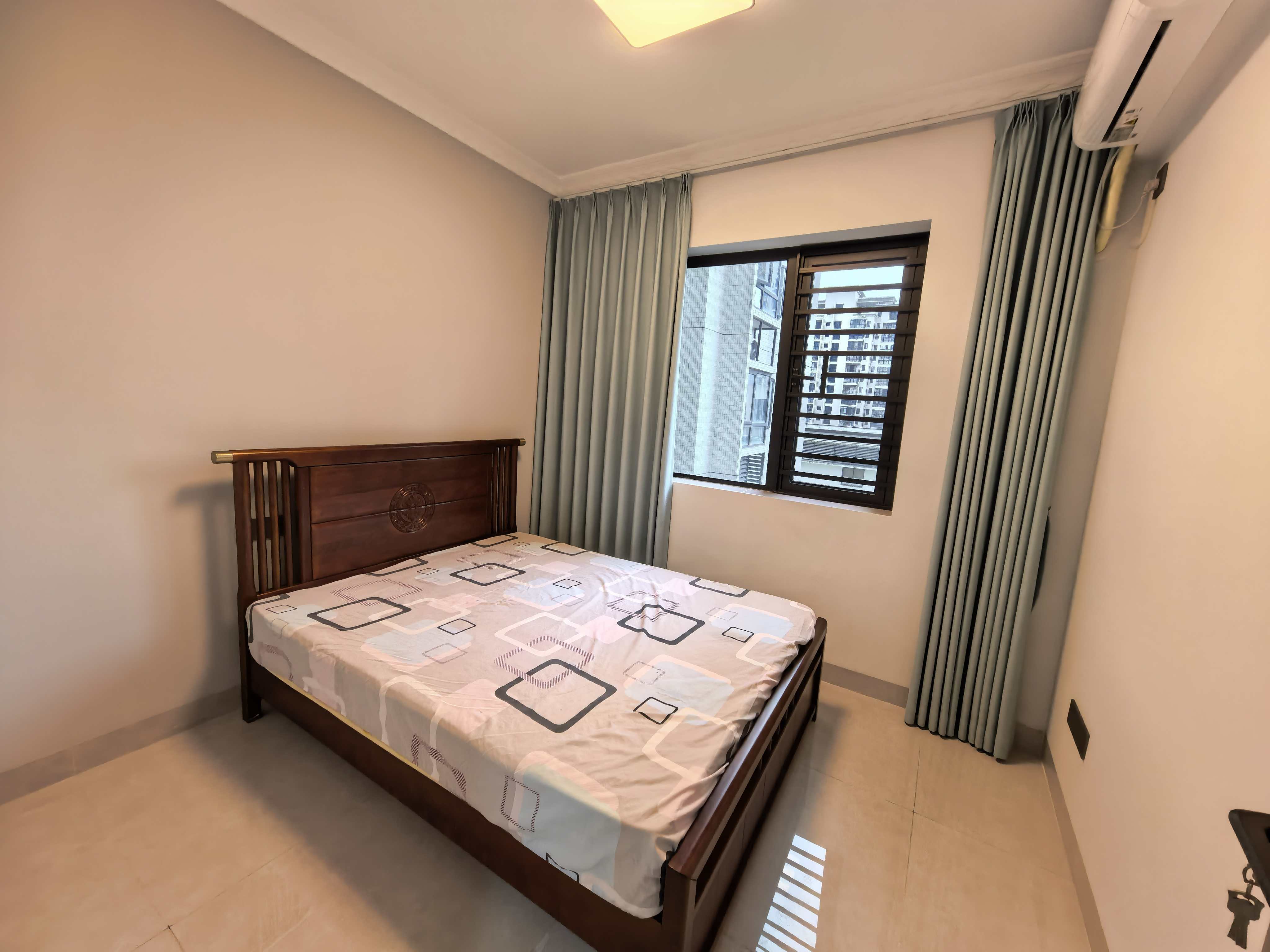 盛达景都三期  3室2厅1卫    3600.0元/月室内图