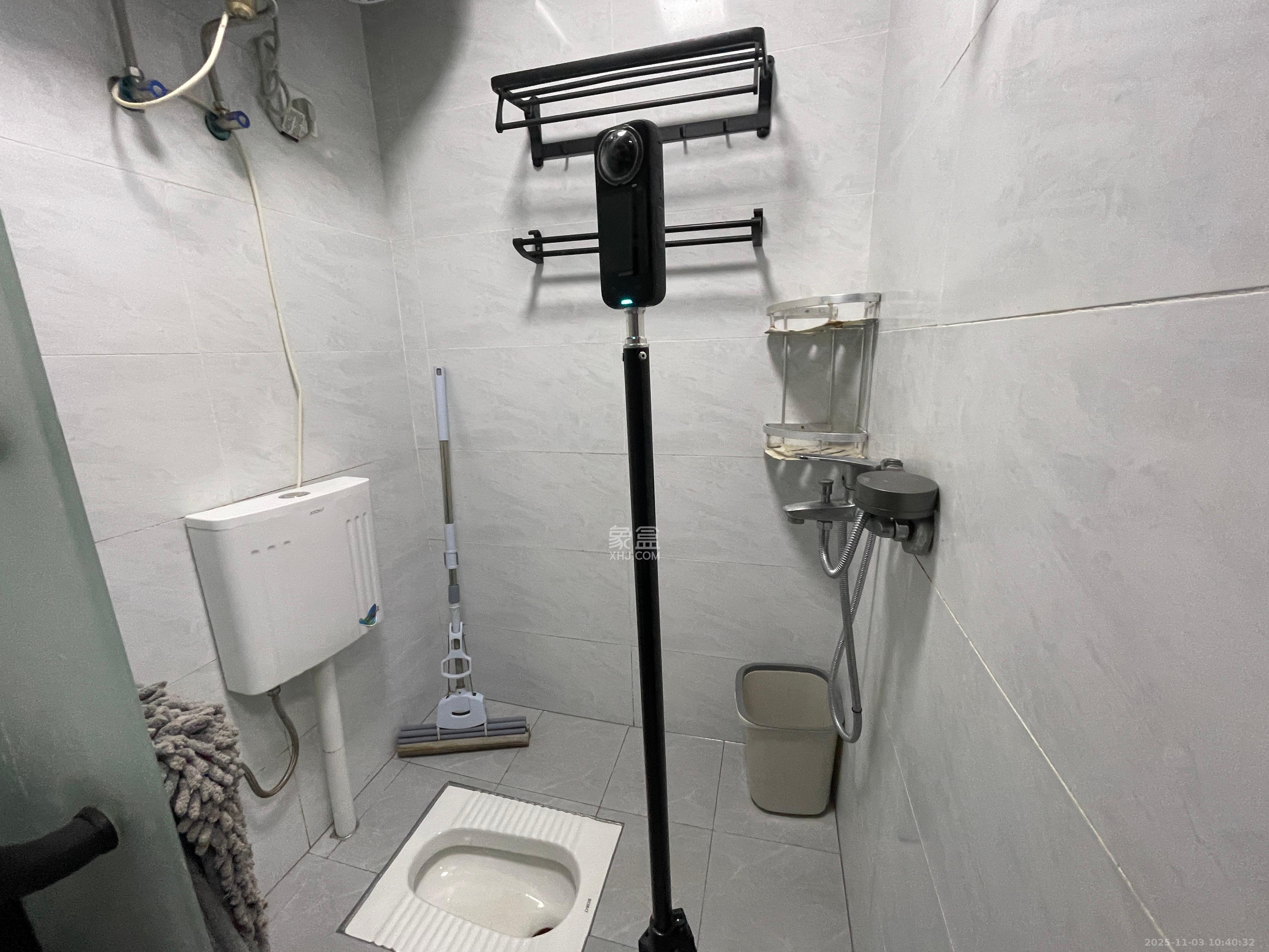 万润时光里 1室1厅1卫 1700.0元/月 万润时光里 1室1厅1卫 1700.0元/月室内图