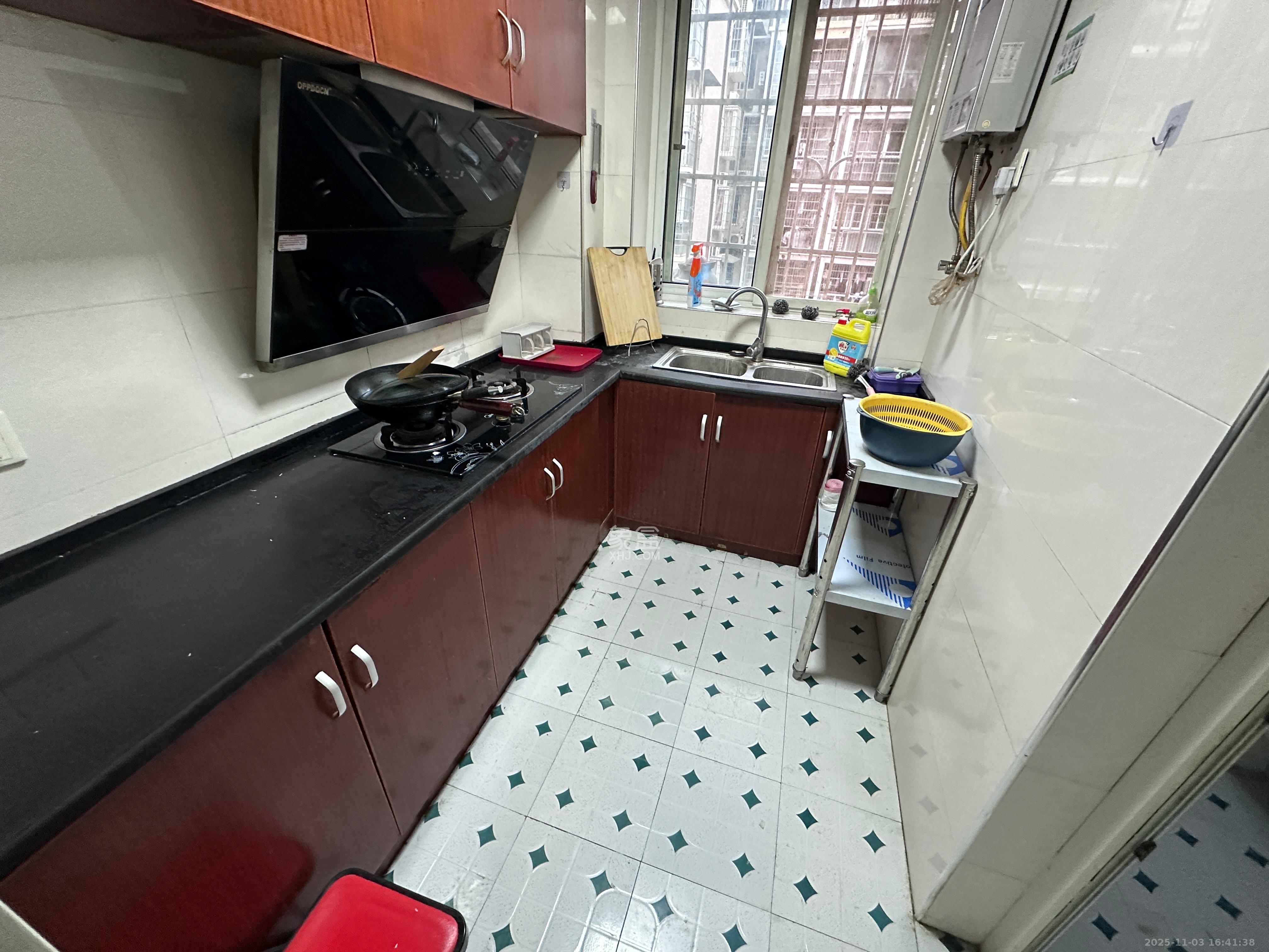 桔洲新苑（桔洲印象）  3室2厅1卫    1600.0元/月室内图