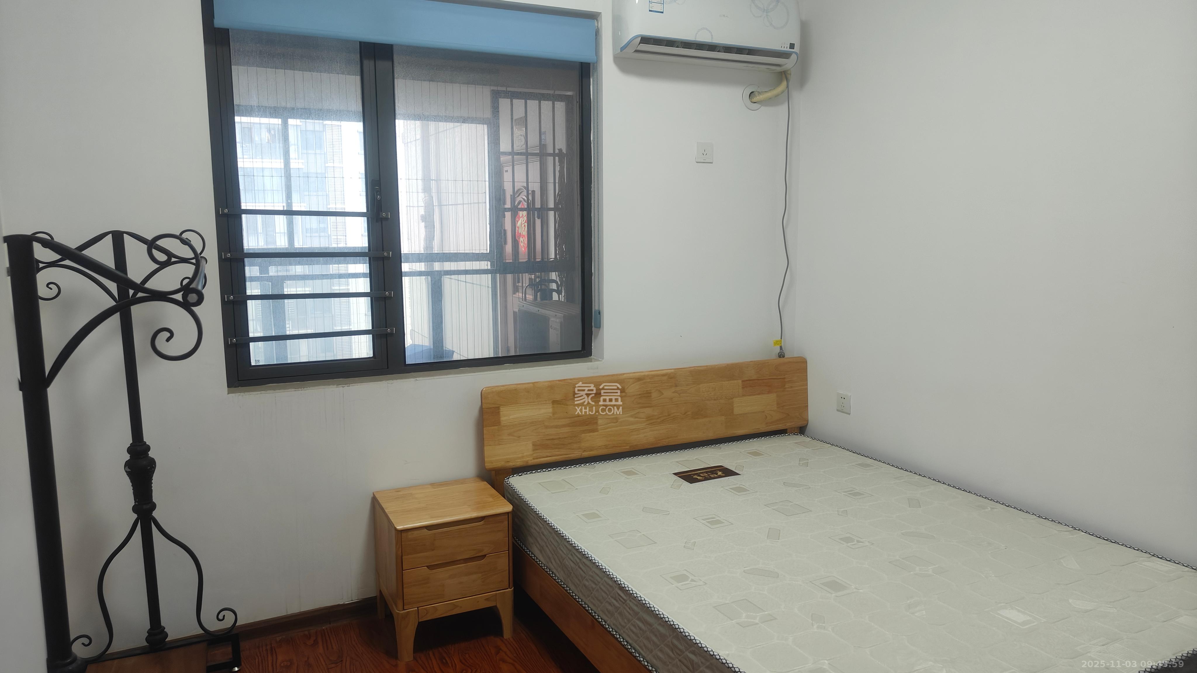 天翼花园（中国电信单位房）  2室2厅1卫    2400.0元/月室内图