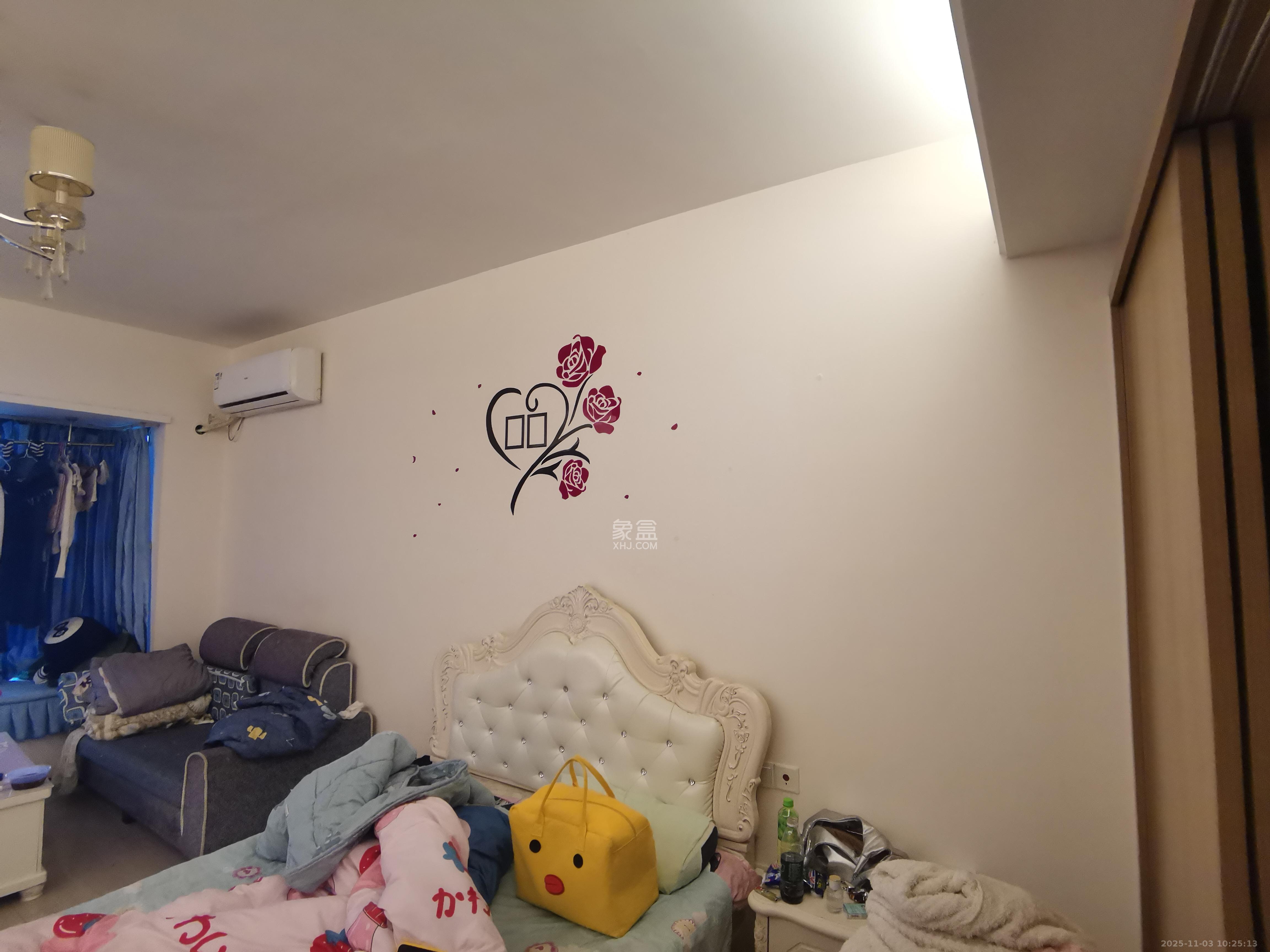 恒大翡翠华庭 1室1厅1卫 1400.0元/月 恒大翡翠华庭 1室1厅1卫 1400.0元/月室内图