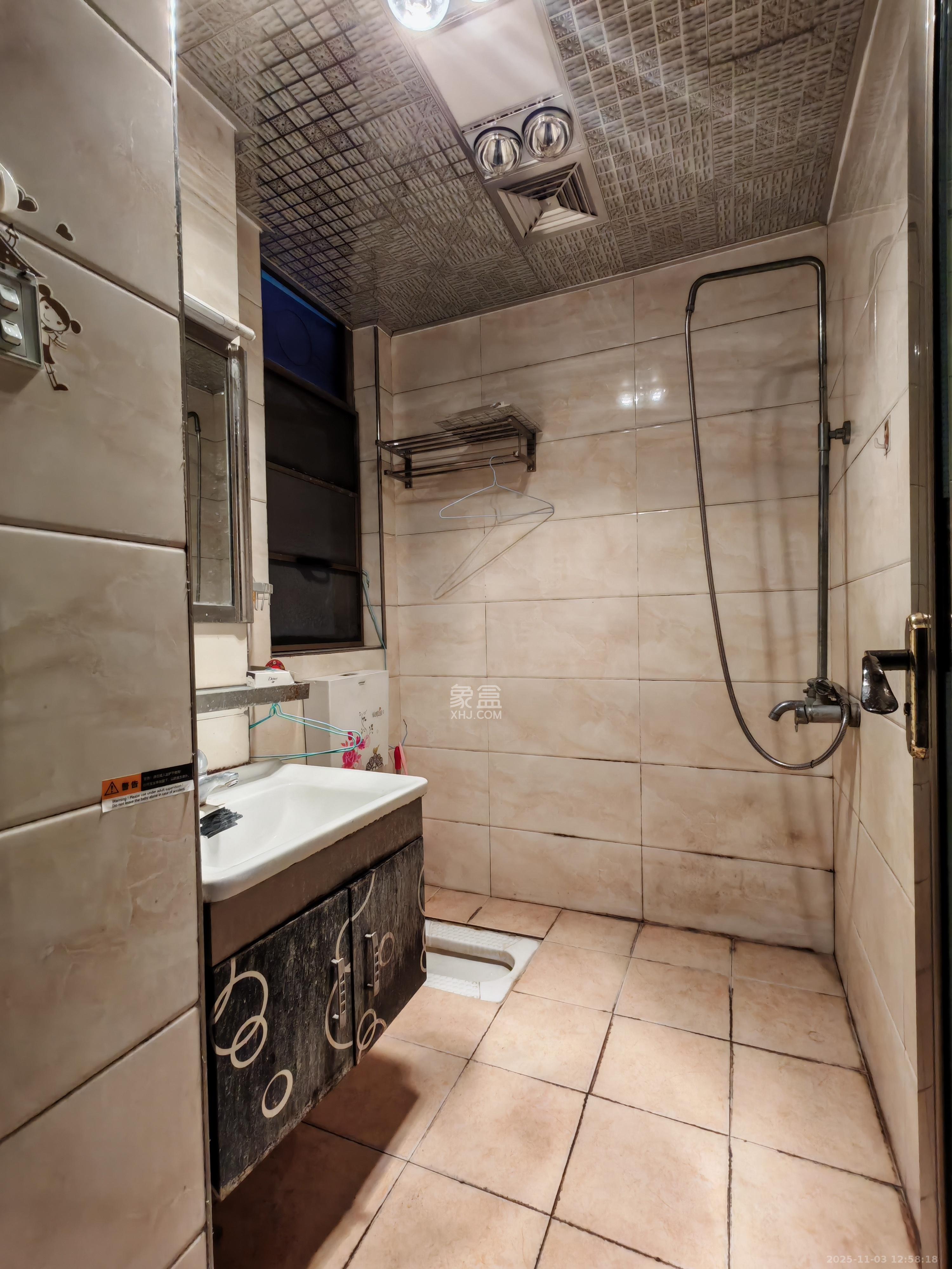 米兰春天 2室1厅1卫 1500.0元/月 米兰春天 2室1厅1卫 1500.0元/月室内图