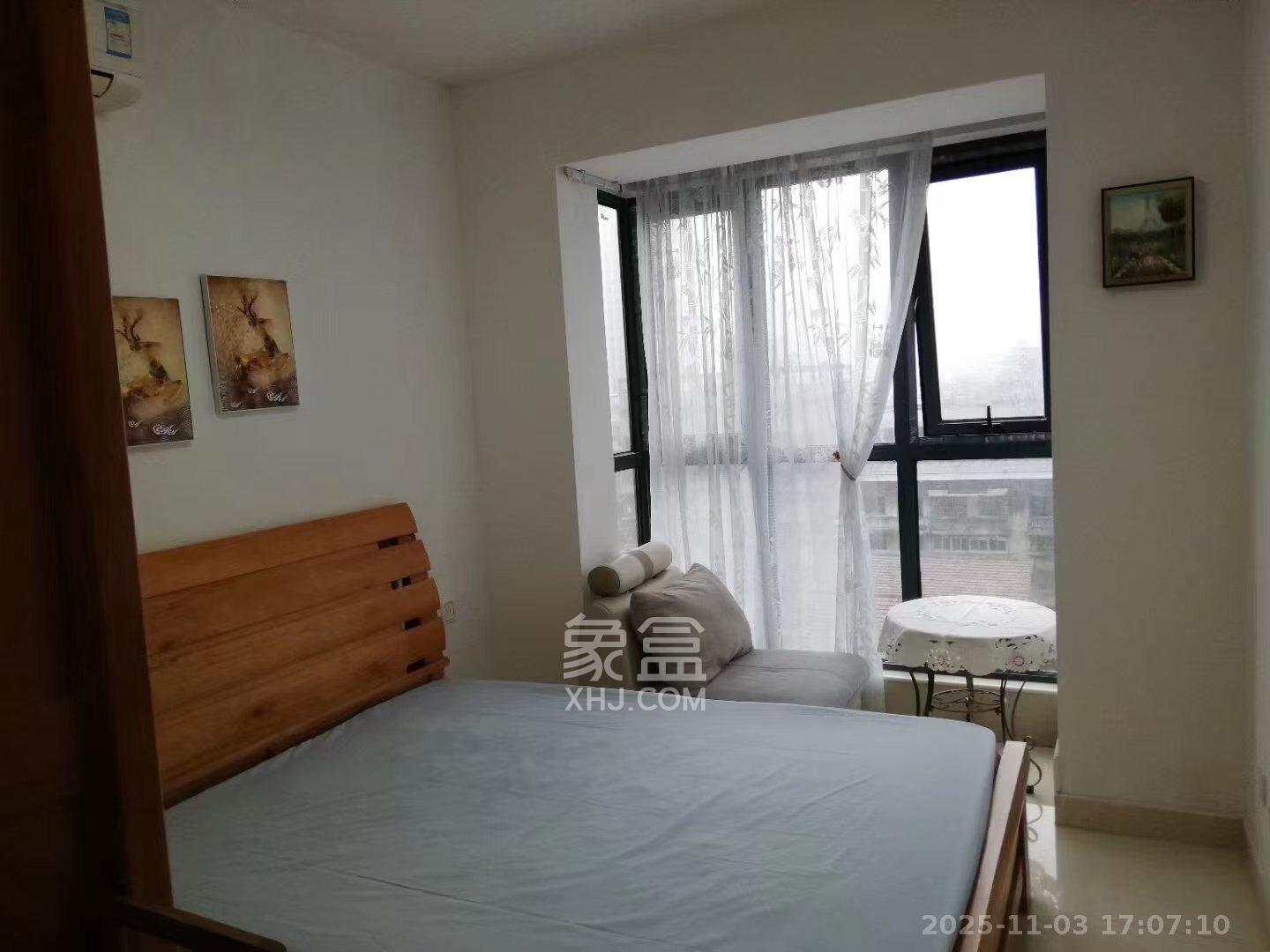 中天广场  2室1厅1卫    2700.0元/月 中天广场  2室1厅1卫    2700.0元/月室内图