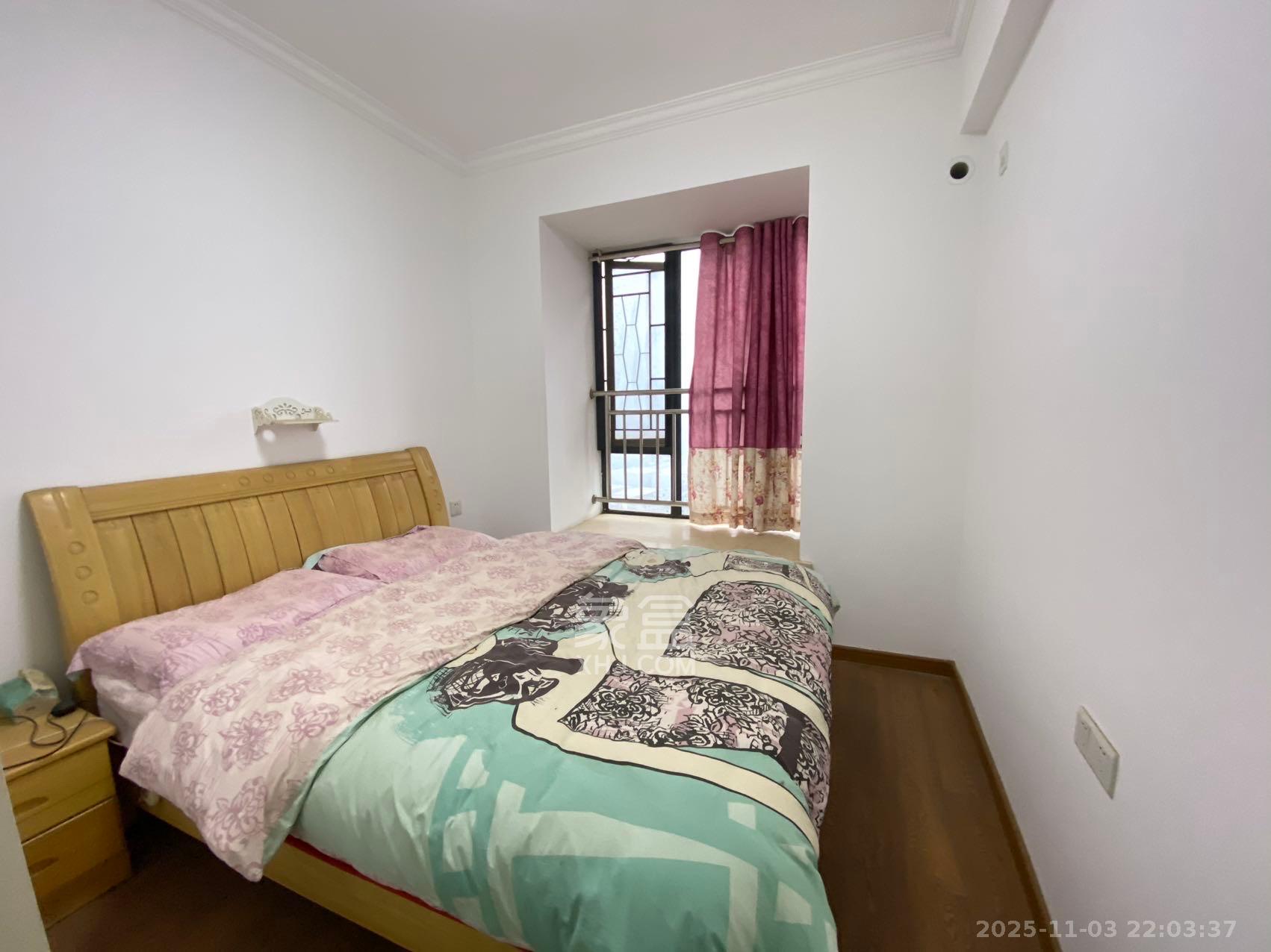 保利麓谷林语B区  1室2厅2卫    2300.0元/月室内图