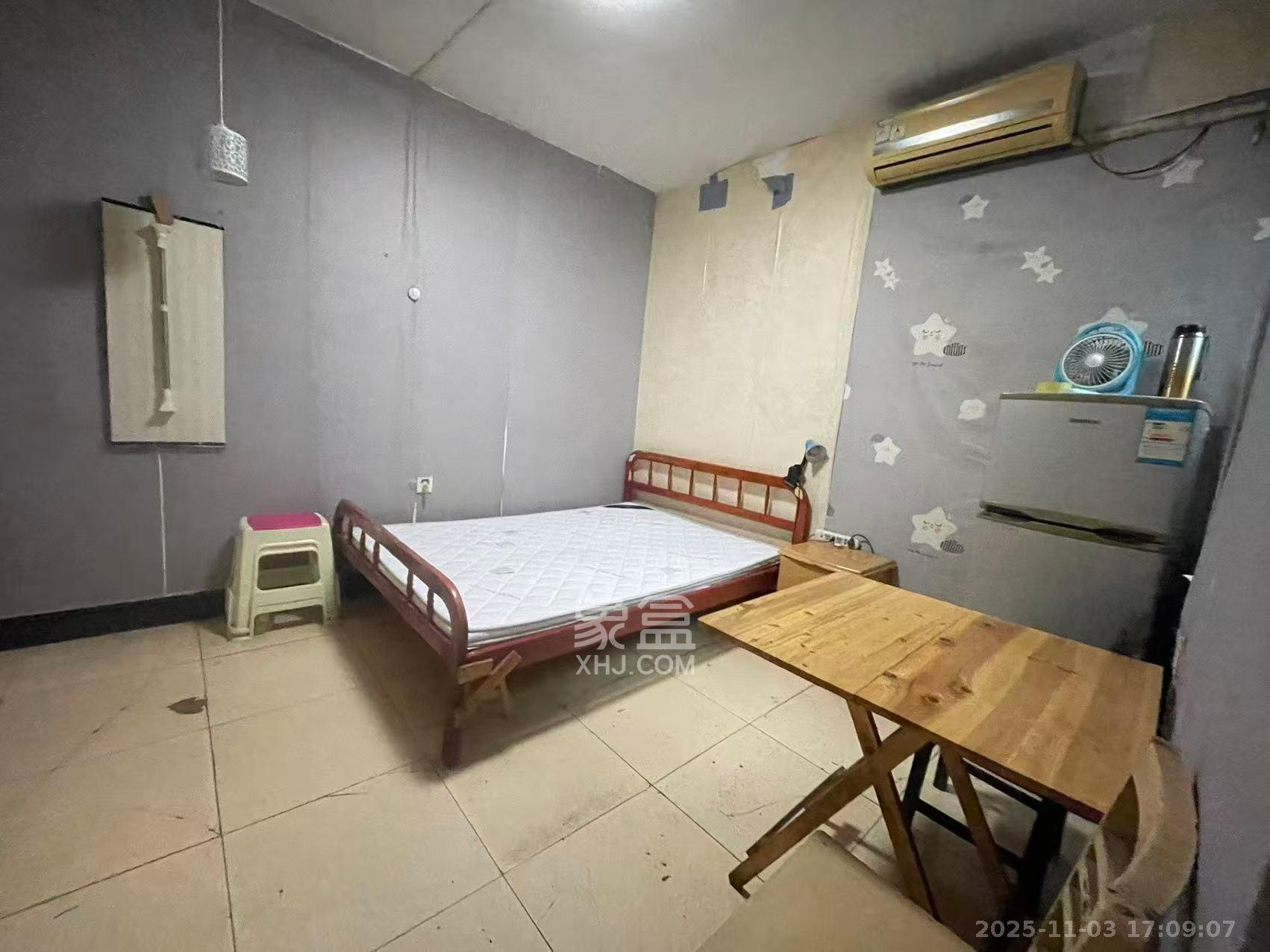 桂花二村  1室1厅1卫    700.0元/月