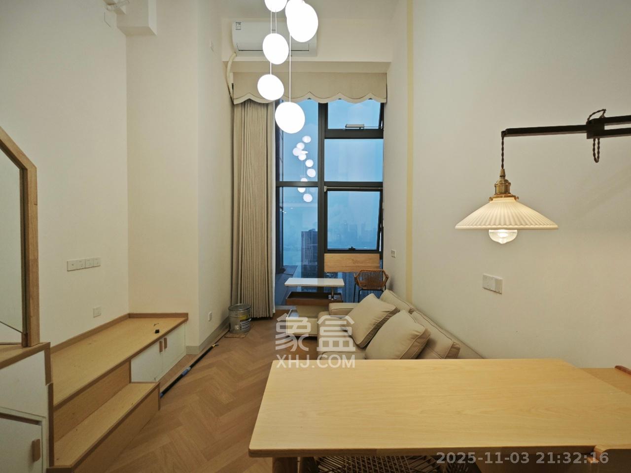 卓越中寰 2室1厅1卫 2800.0元/月 卓越中寰 2室1厅1卫 2800.0元/月室内图