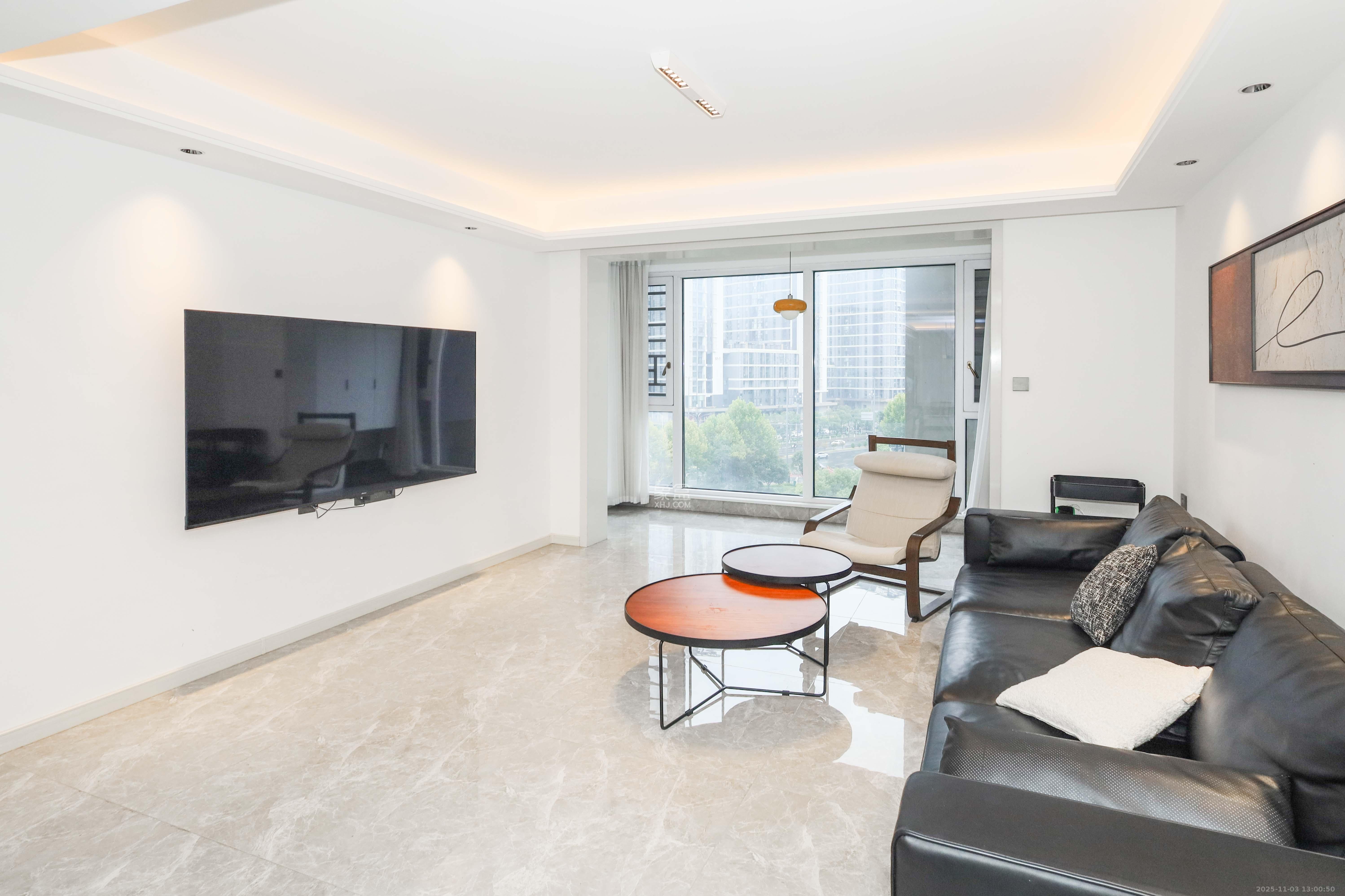 万科金色梦想C区 4室2厅2卫 168.0万 万科金色梦想C区 4室2厅2卫 168.0万客厅