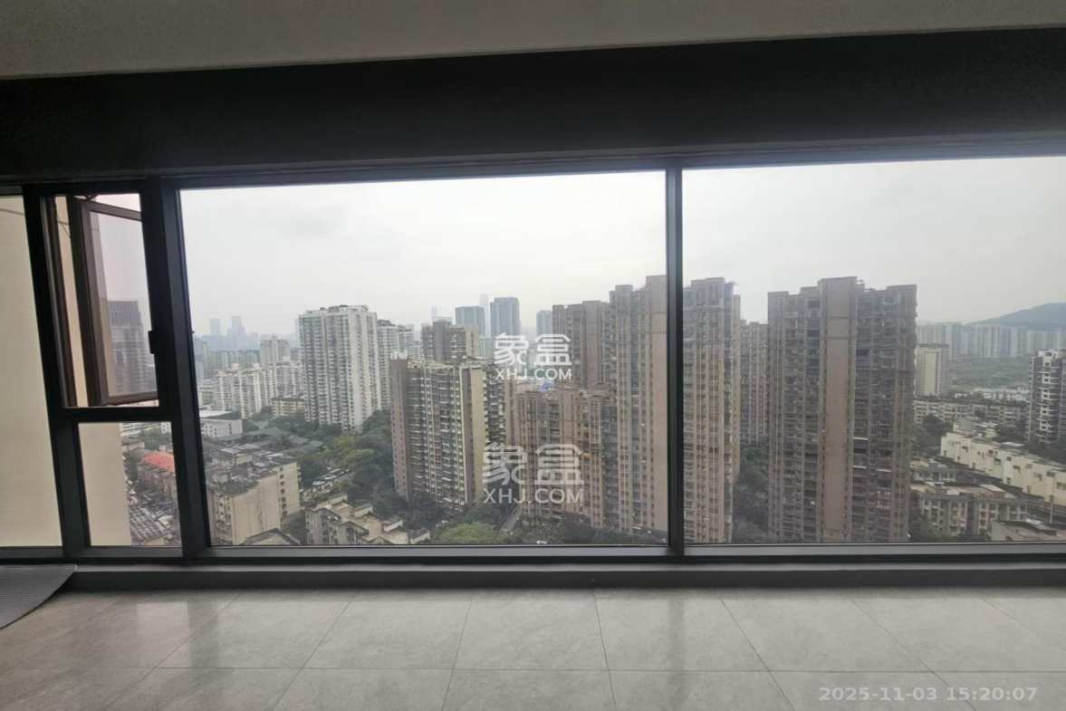 长沙悦府(华润万象城) 4室2厅3卫 12500.0元/月 长沙悦府(华润万象城) 4室2厅3卫 12500.0元/月室内图