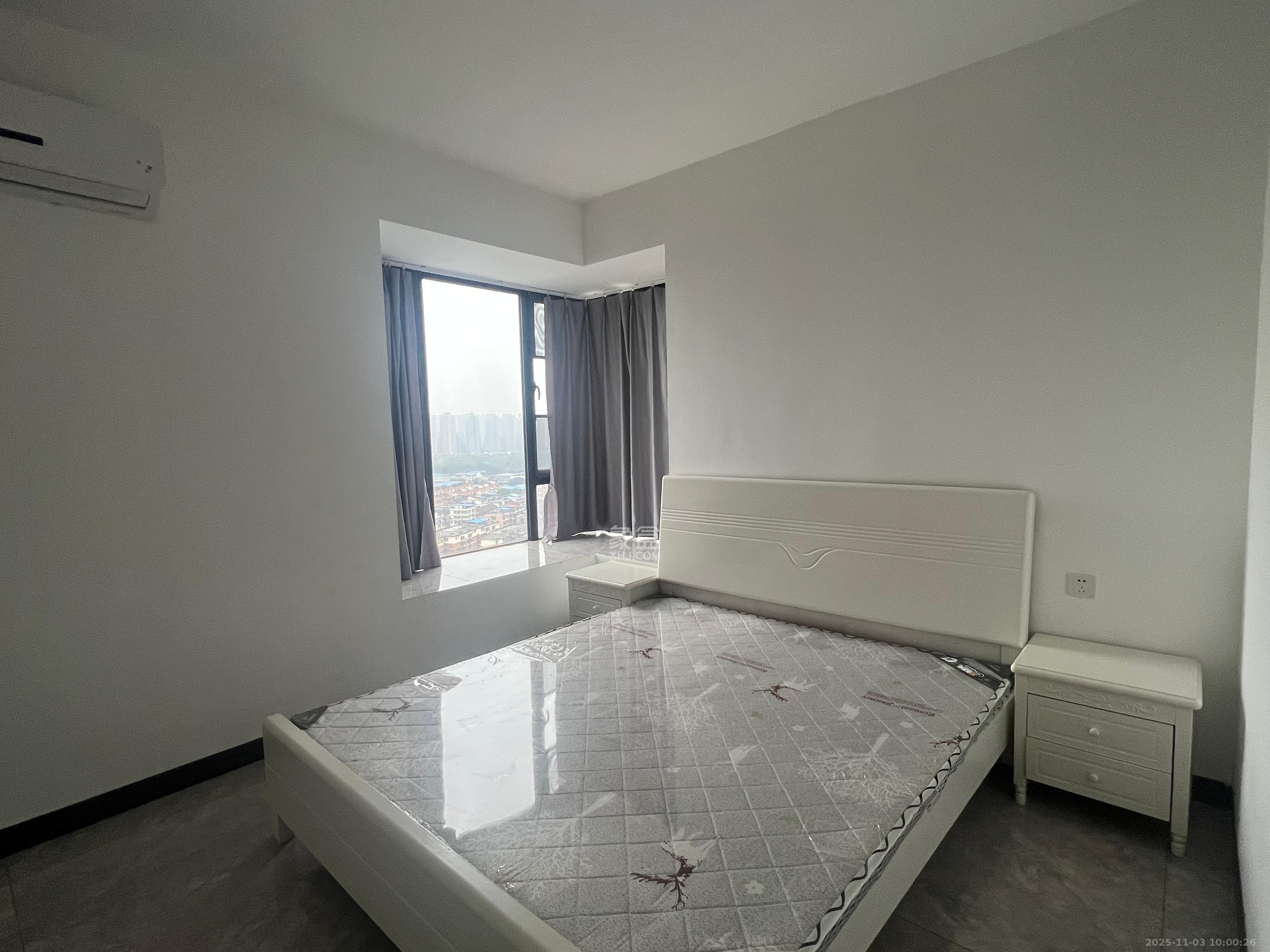 松雅湖金岸  2室2厅1卫    2000.0元/月室内图