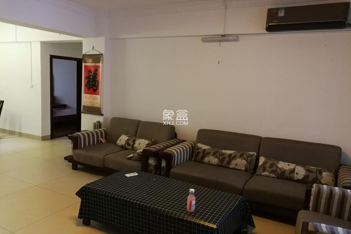 国贸大院 3室2厅2卫 2500.0元/月 国贸大院 3室2厅2卫 2500.0元/月室内图