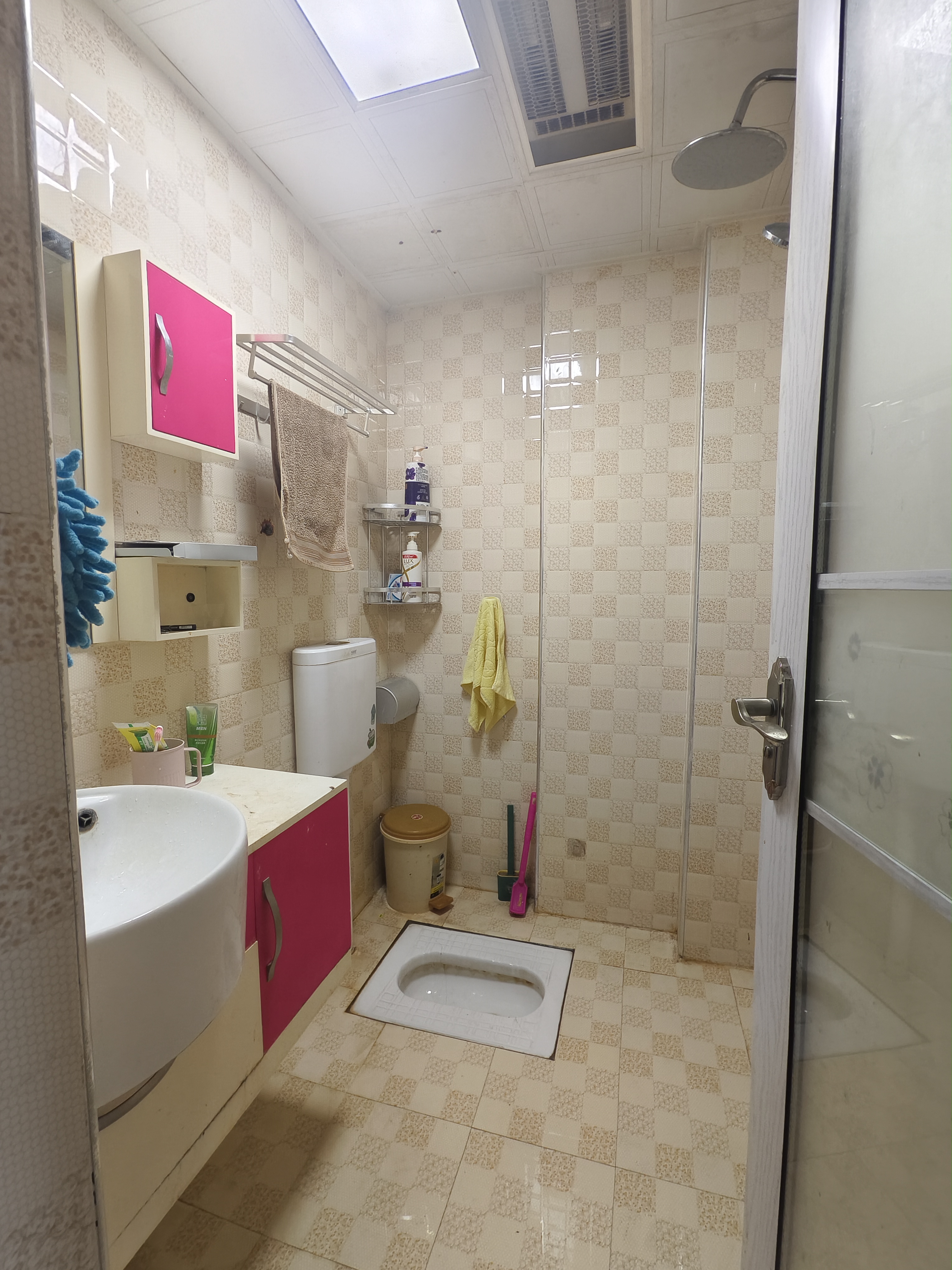 盛世时代广场  1室1厅1卫    25.0万客厅