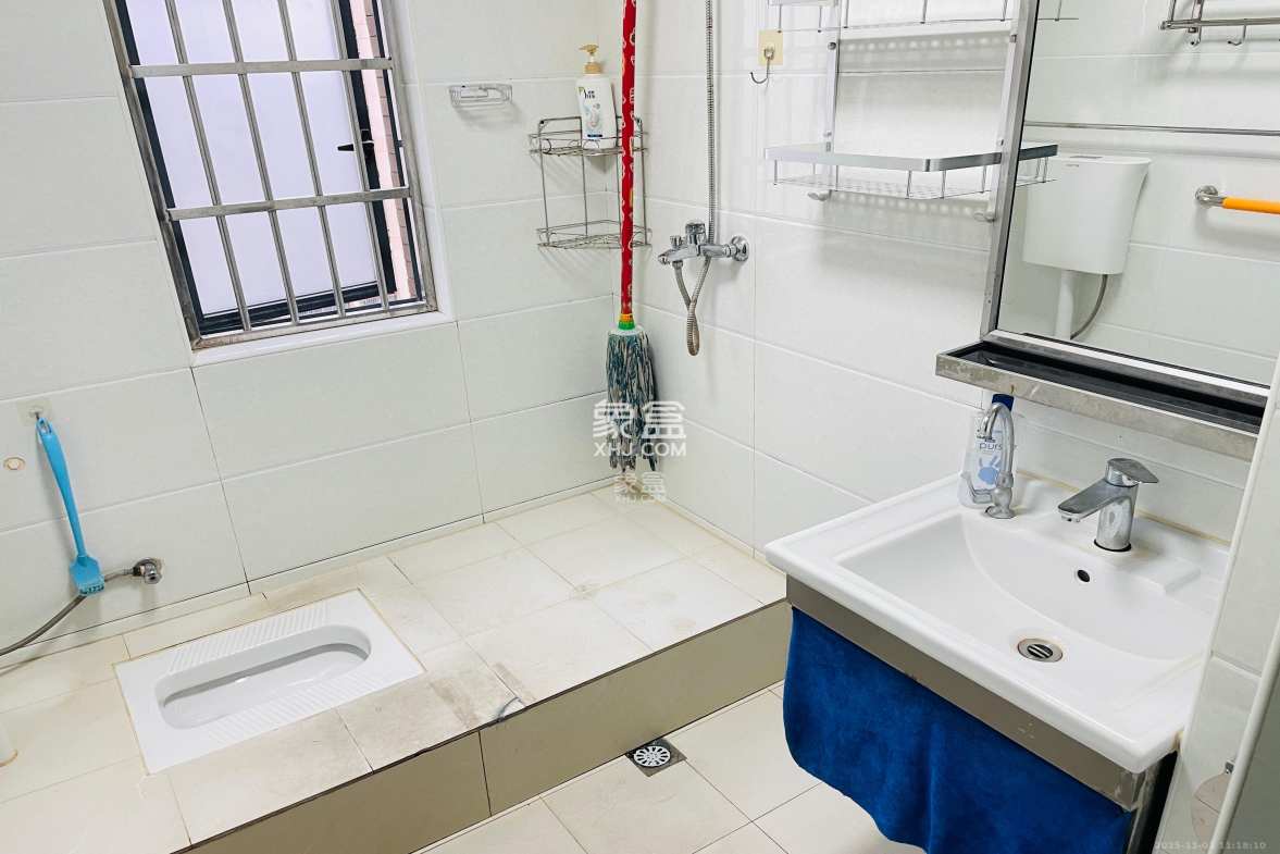 上峰苑(兰亭玥岛) 2室2厅1卫 2000.0元/月 上峰苑(兰亭玥岛) 2室2厅1卫 2000.0元/月室内图